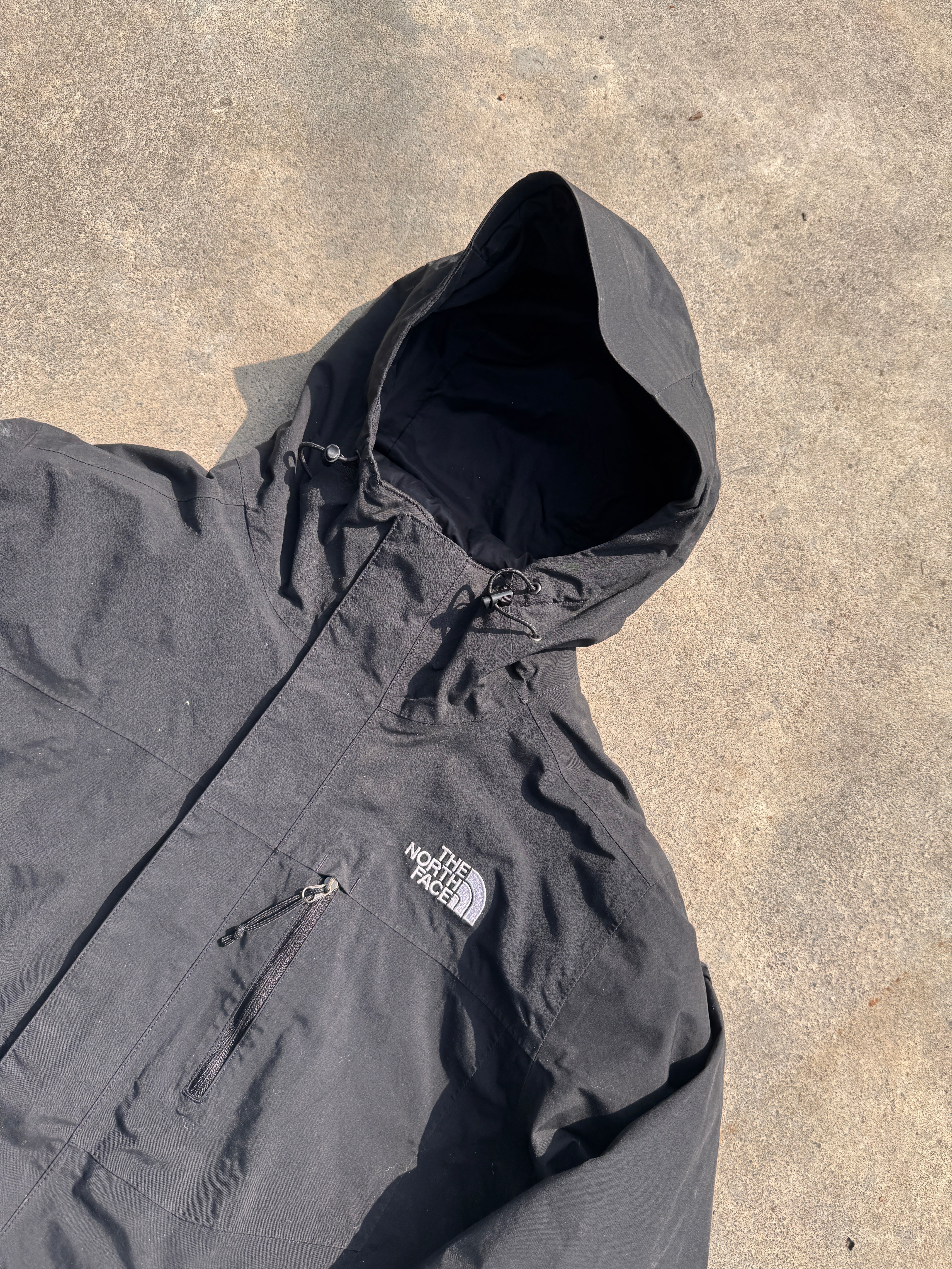 The North Face Women's S Size Puffer Jacket - Lightweight Warm Winter Coat for Outdoor Activities & Daily Wear