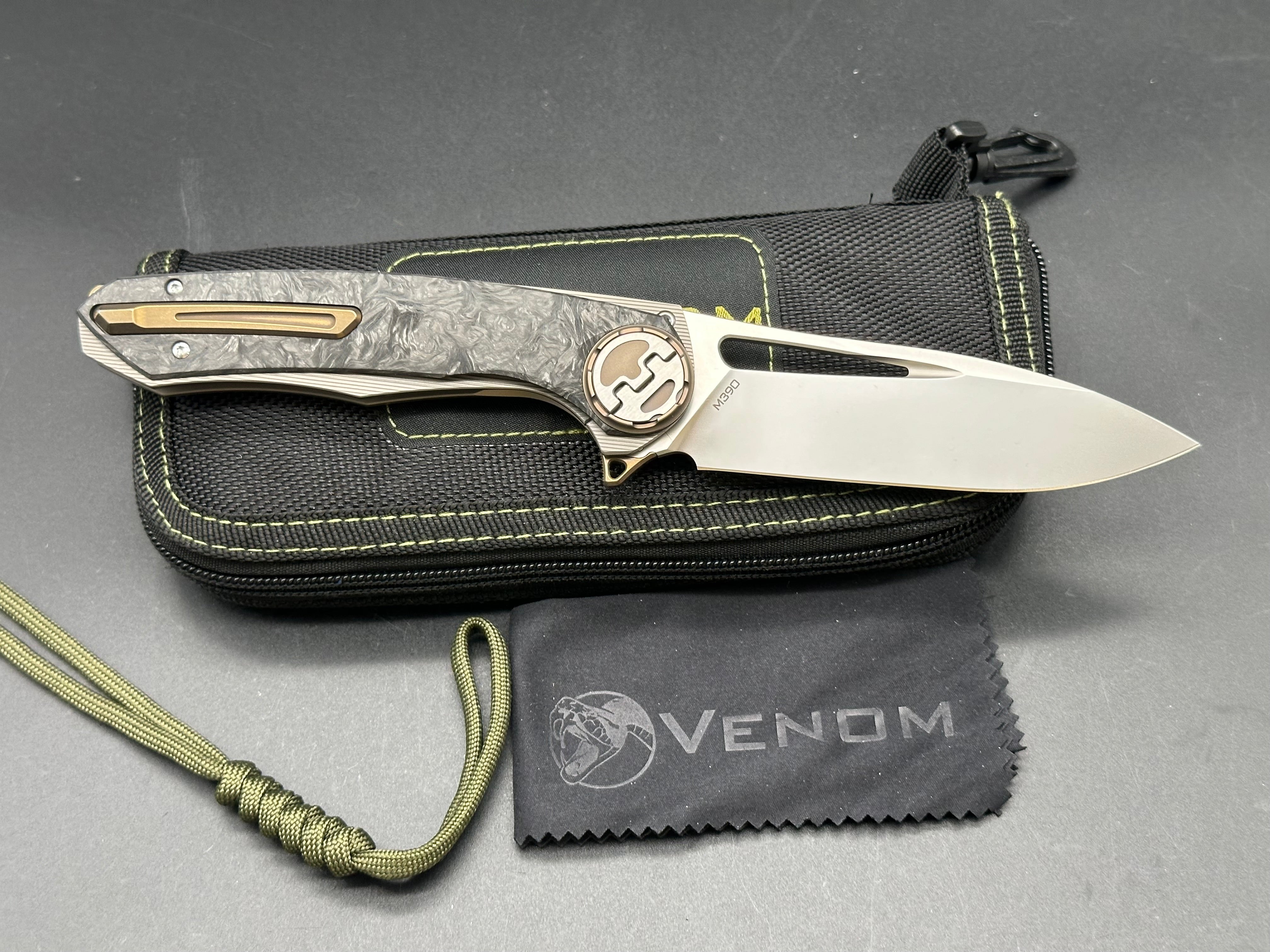 Kevin John Harpoon Titanium & Carbon Fiber Handle Folding Knife with M390 Steel Blade - EDC, Outdoor Camping, Survival Gear