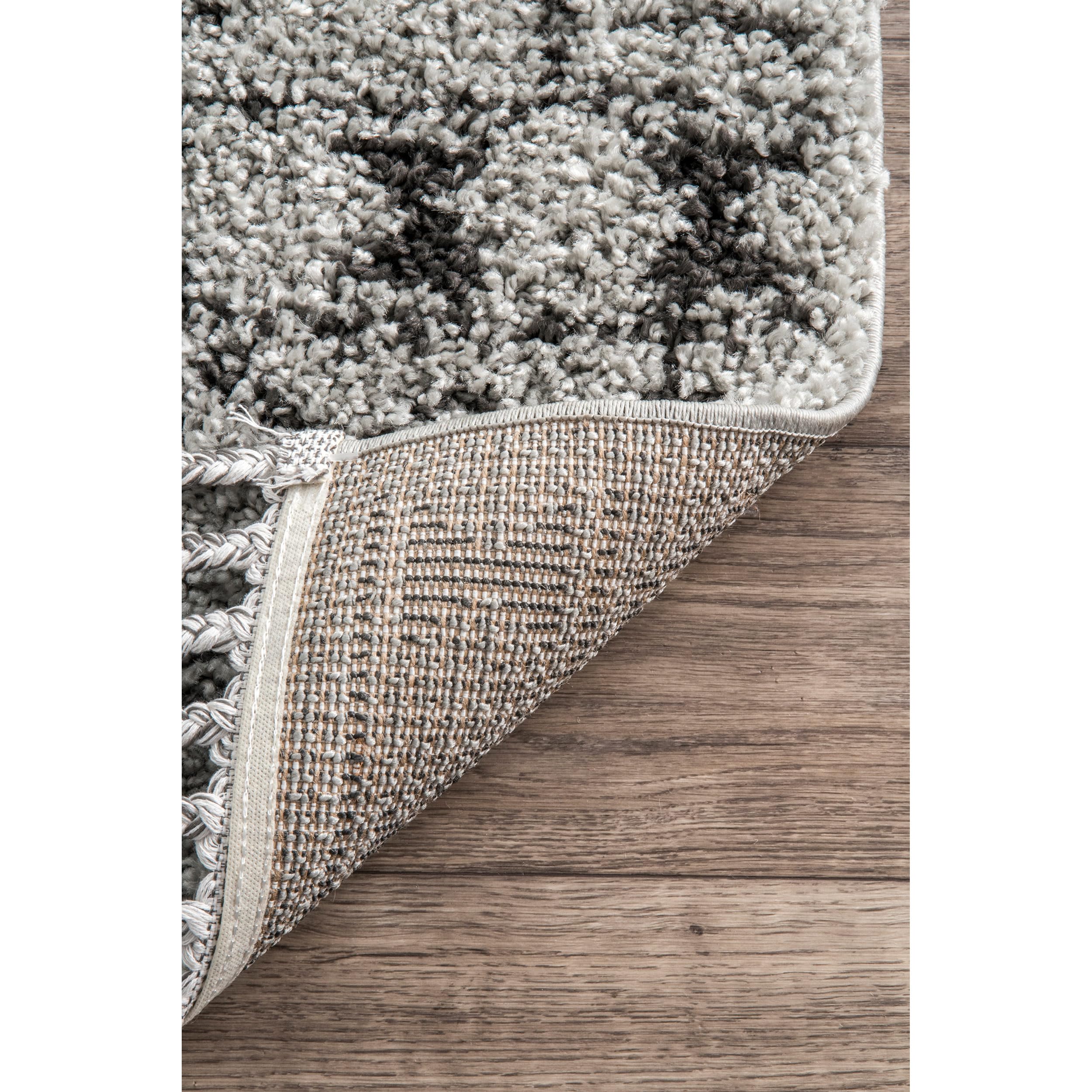 nuLOOM Vasiliki Moroccan Shag Tasseled Area Rug - 6' Round Gray Bohemian Rug for Living Room, Bedroom & Nursery | Soft Plush Floor Carpet for Home Decor