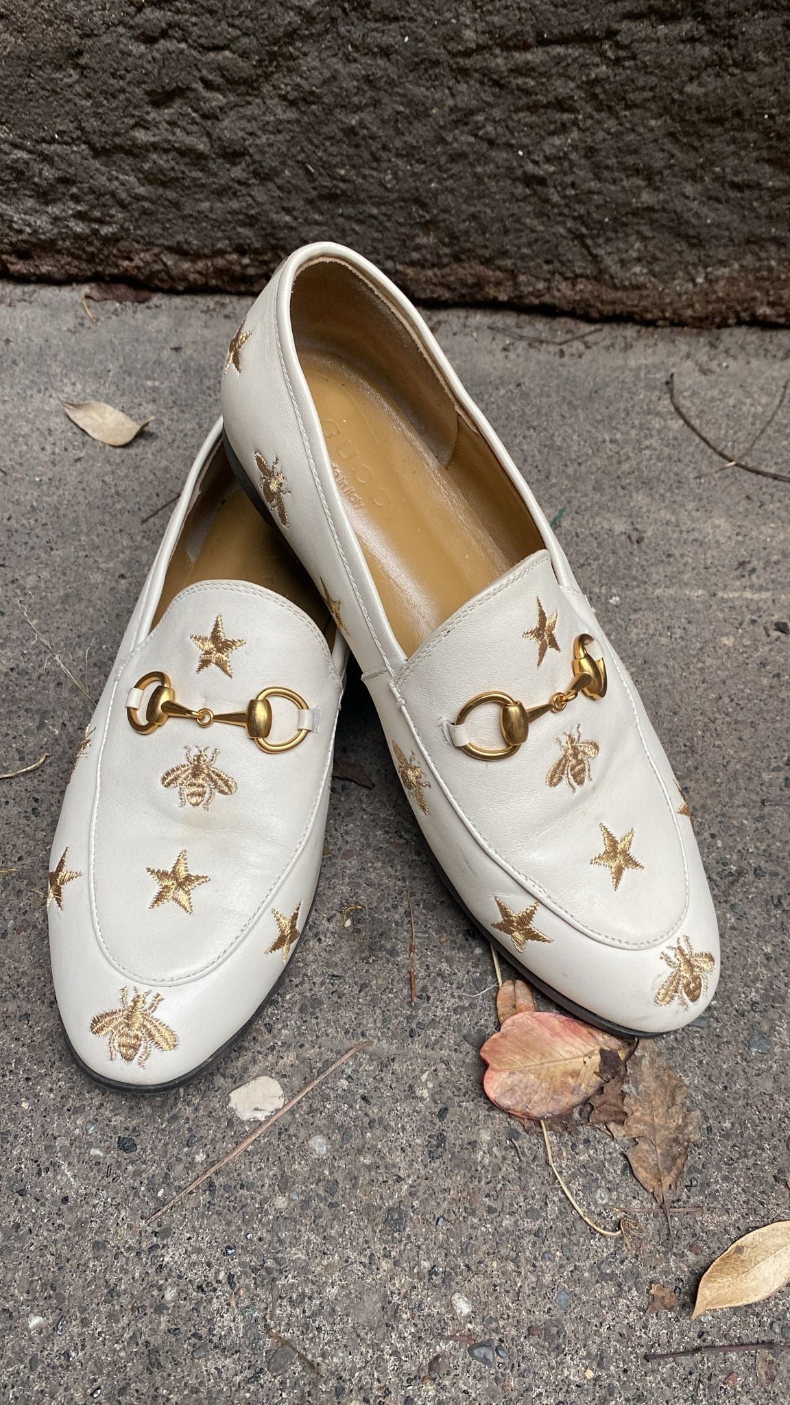 Gucci White Bee Embroidered Loafers - Classic Luxury Slip-On Shoes for Men & Women | Perfect for Office, Casual Wear & Special Occasions