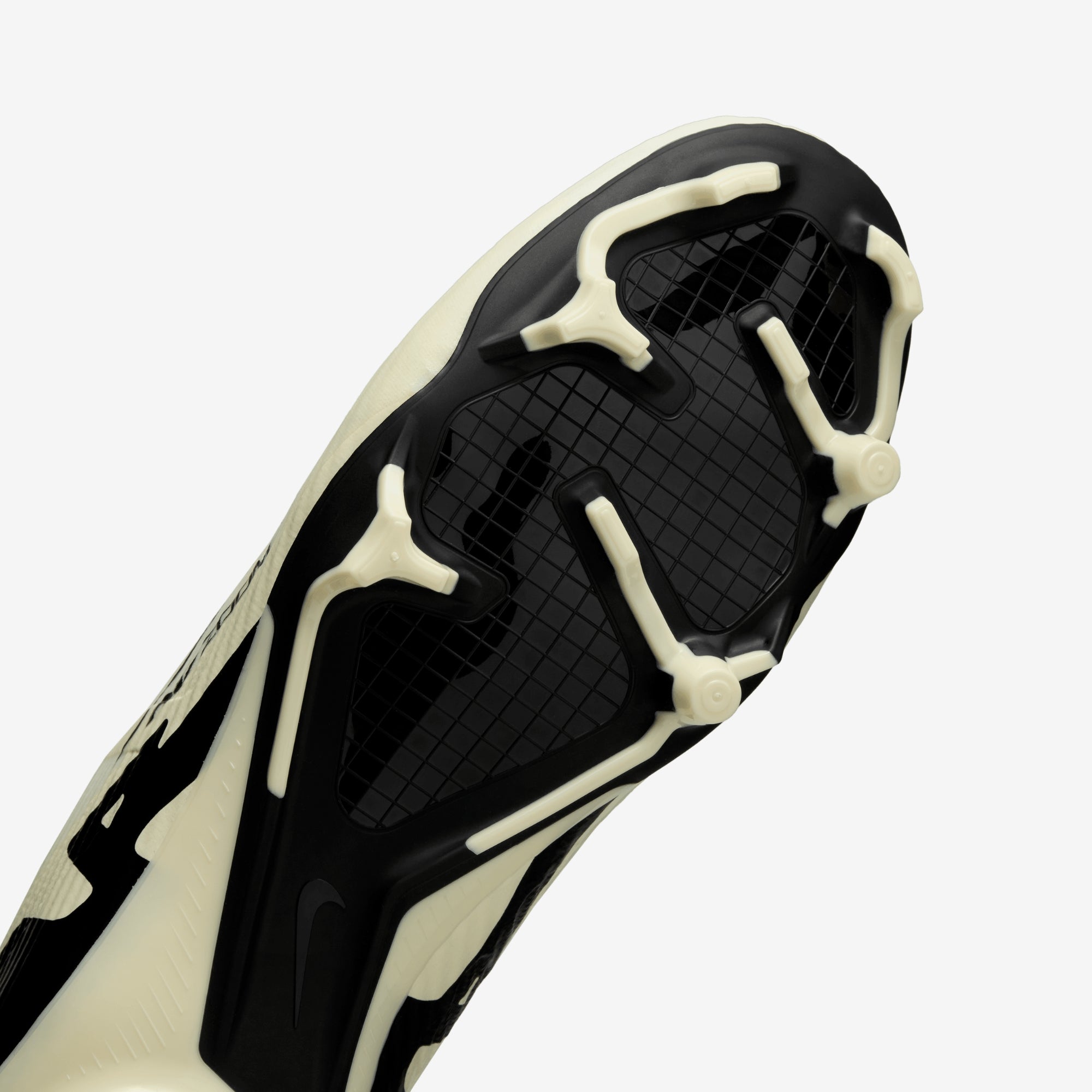 Nike Mercurial Vapor 15 Academy Soccer Cleats - Lightweight Football Shoes for Men & Women - Firm Ground FG Soccer Boots with Dynamic Fit (Perfect for Training, Matches & Turf Games)