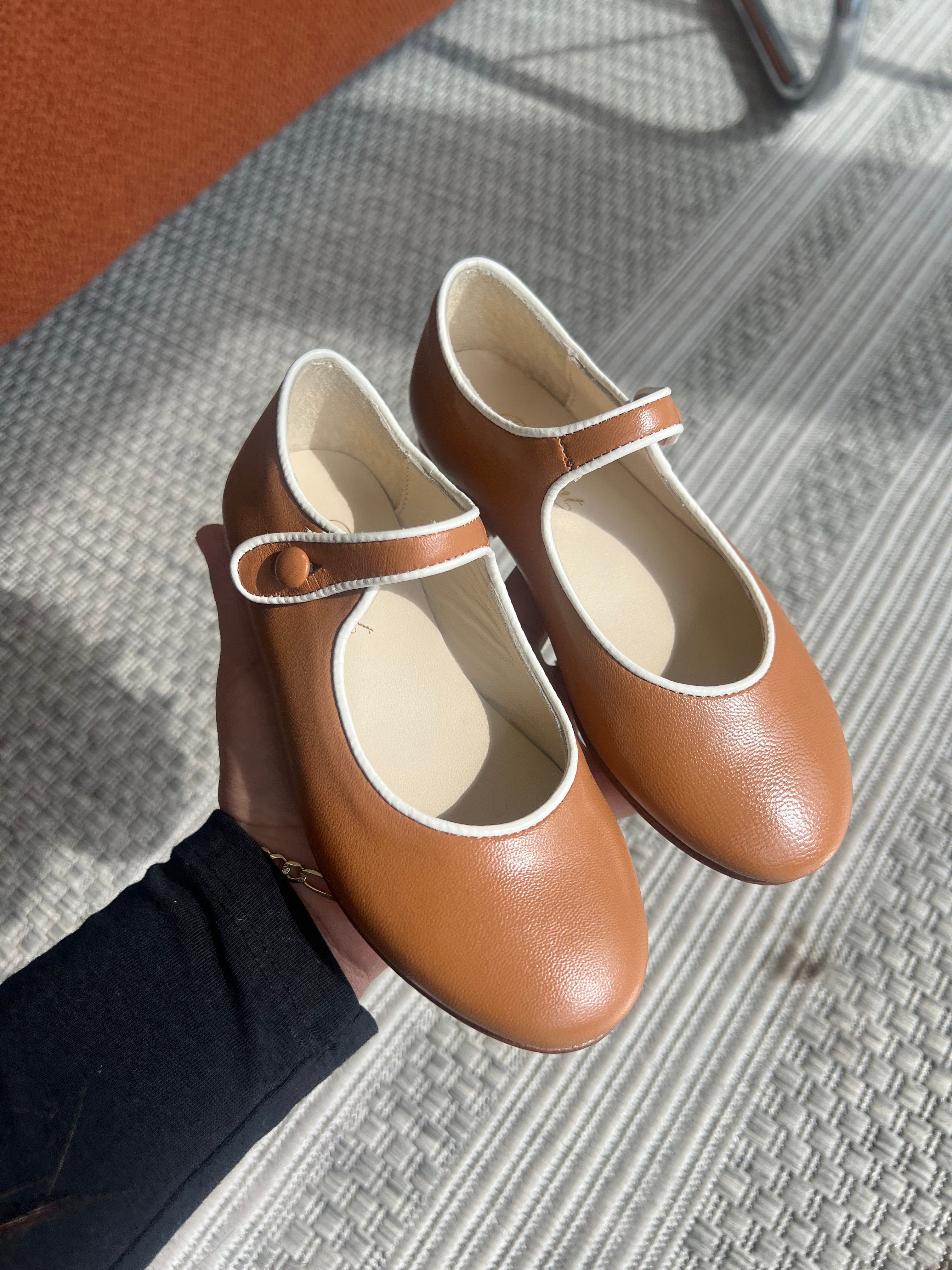 Bonpoint Caramel & White Ella Mary Jane Shoes for Girls - Elegant & Comfortable First Walking Shoes for Toddlers, Perfect for Parties, Weddings & Special Occasions