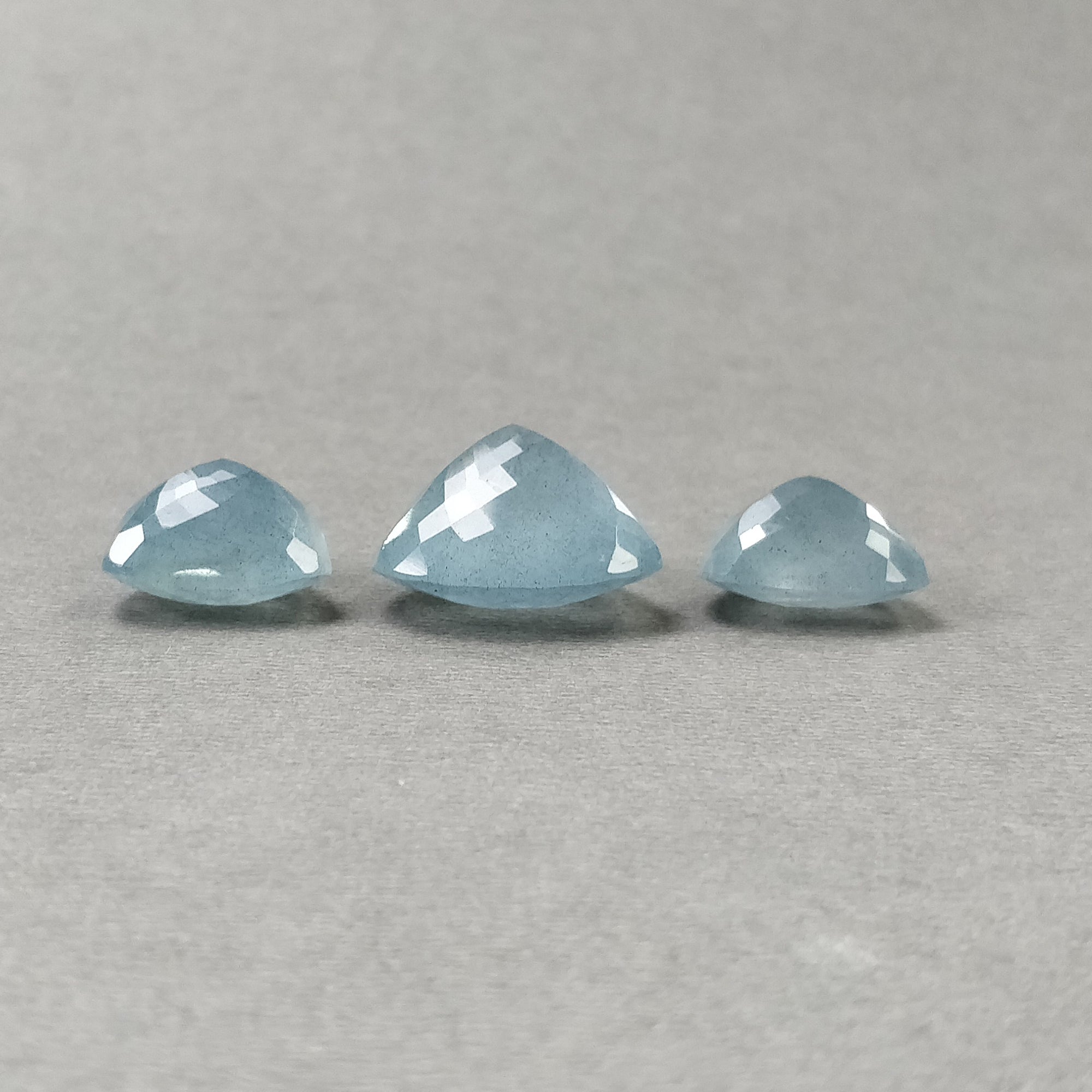 Natural Blue Aquamarine Gemstone - 55.05cts Untreated Checker Cut Triangle Shape (16mm x 20mm, 3pcs) for Jewelry Making, Engagement Rings & Healing Crystal Collections
