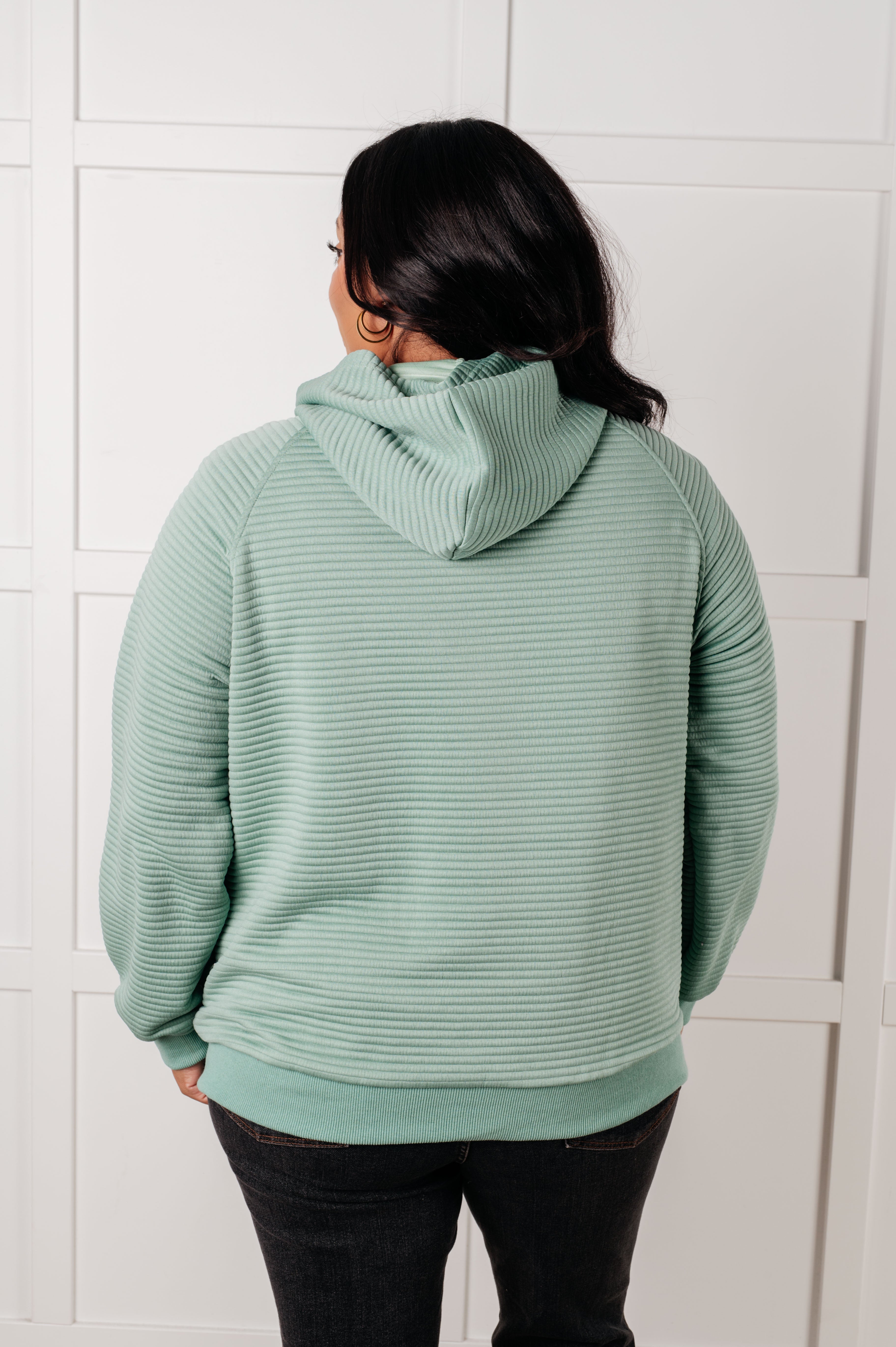 Green Crosswalk Textured Hoodie for Men & Women - Stylish Streetwear for Urban Fashion & Casual Outfits