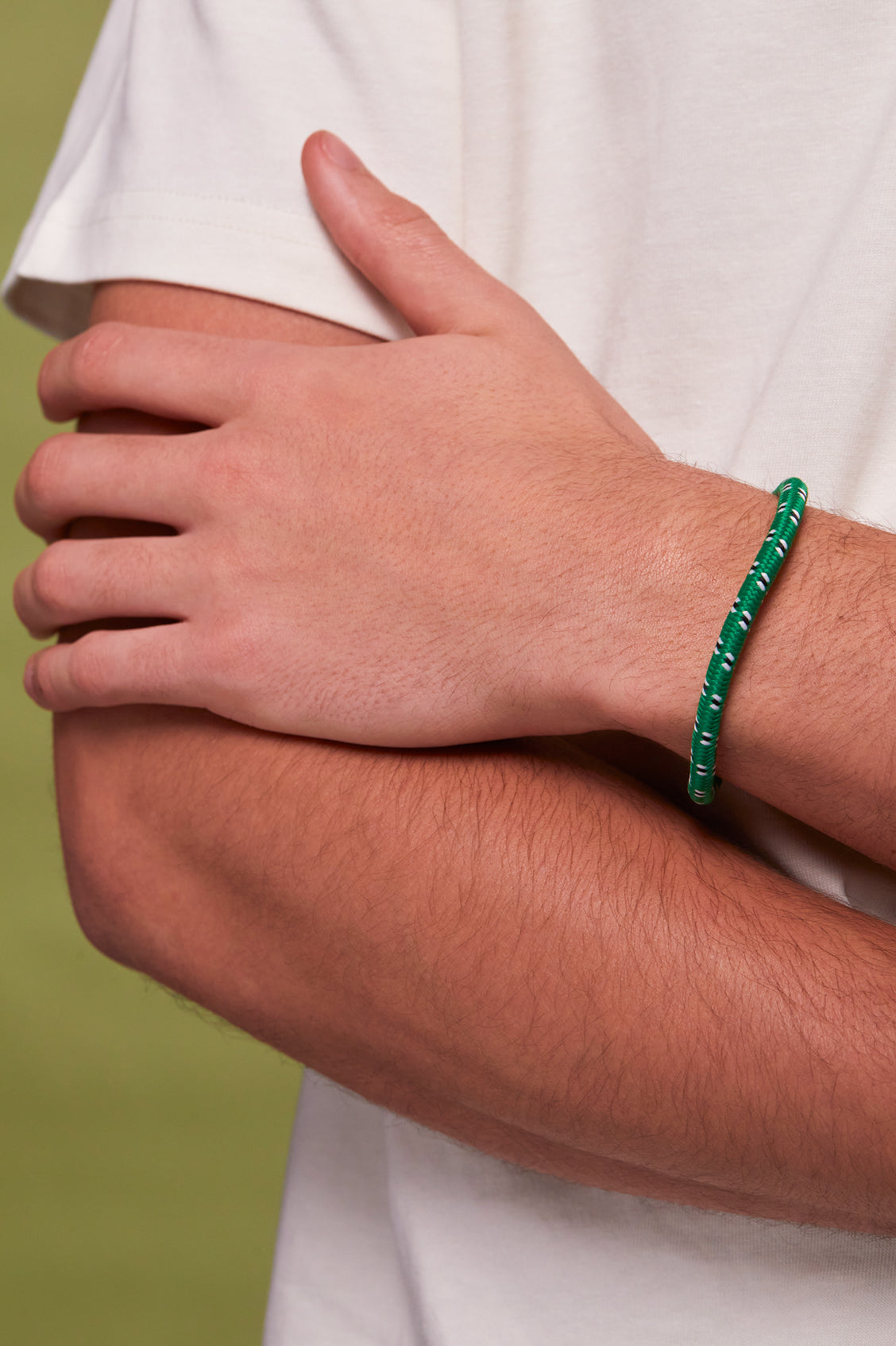 Men's Single Cord Bracelet - Adjustable Rope Bracelet for Men - Durable & Stylish Wristband for Casual Wear, Outdoor Activities & Gifts
