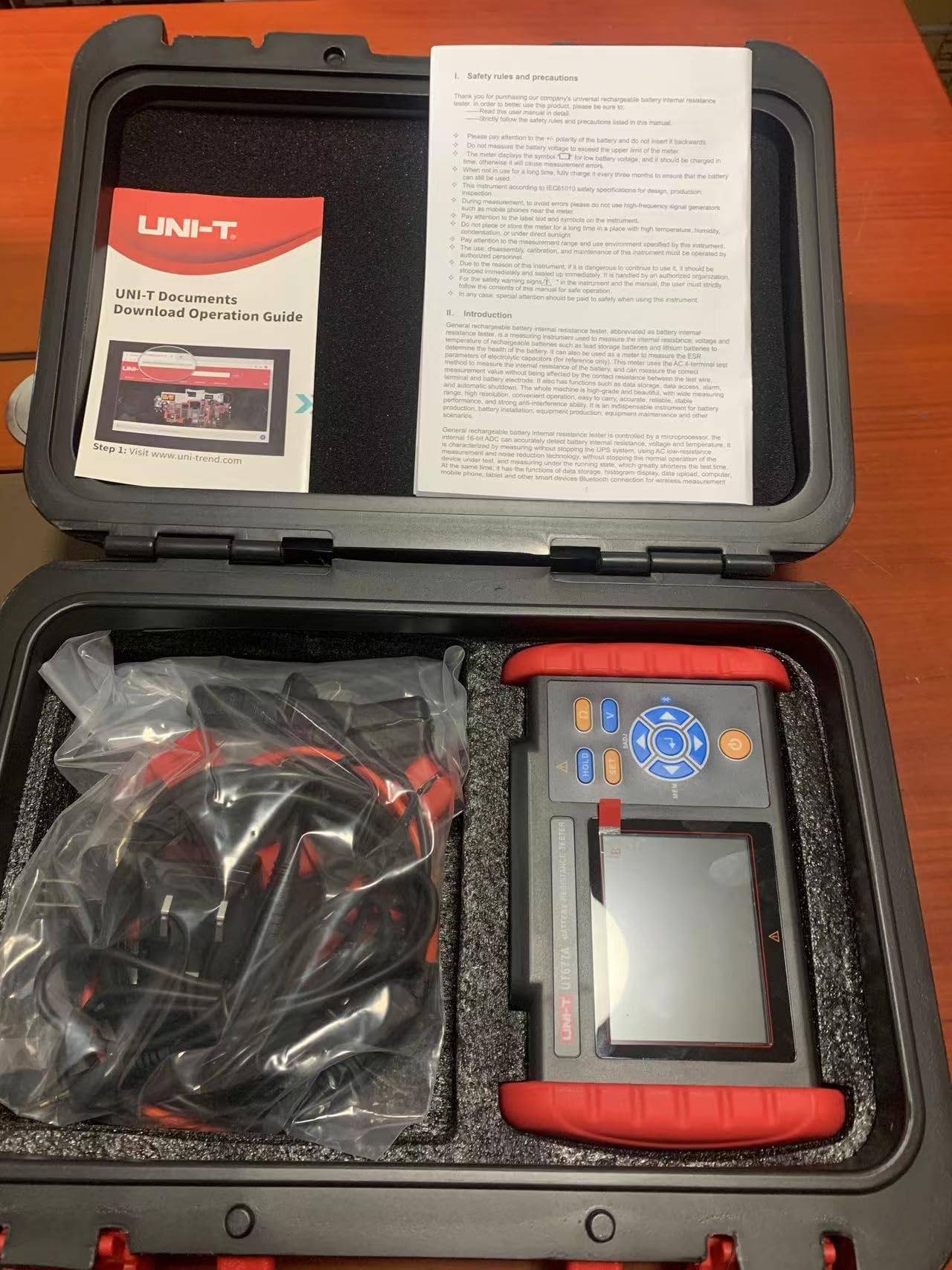 UNI-T UT677A Battery Internal Resistance Tester - True 4-Wire AC Resistance Meter for Lead-Acid & Lithium Batteries with Voltage and Temperature Measurement - Perfect for Automotive, Solar Power & Industrial Battery Maintenance