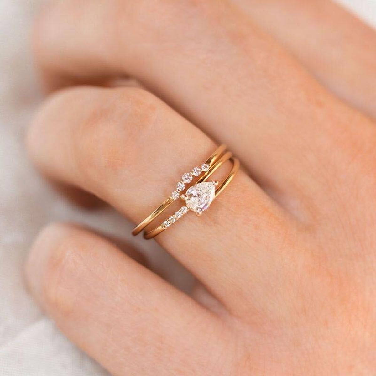 0.35 Carat Diamond Arrow Ring - Elegant Dainty Jewelry for Women, Perfect for Engagement, Anniversary & Gift Giving