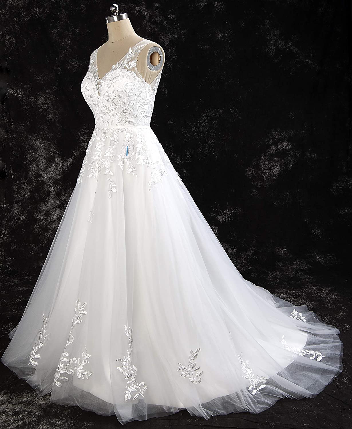 QXMYOO Elegant V-Neck Lace Tulle Beach Wedding Dress for Bride 2022 – Perfect for Summer Weddings, Beach Ceremonies & Boho Bridal Style