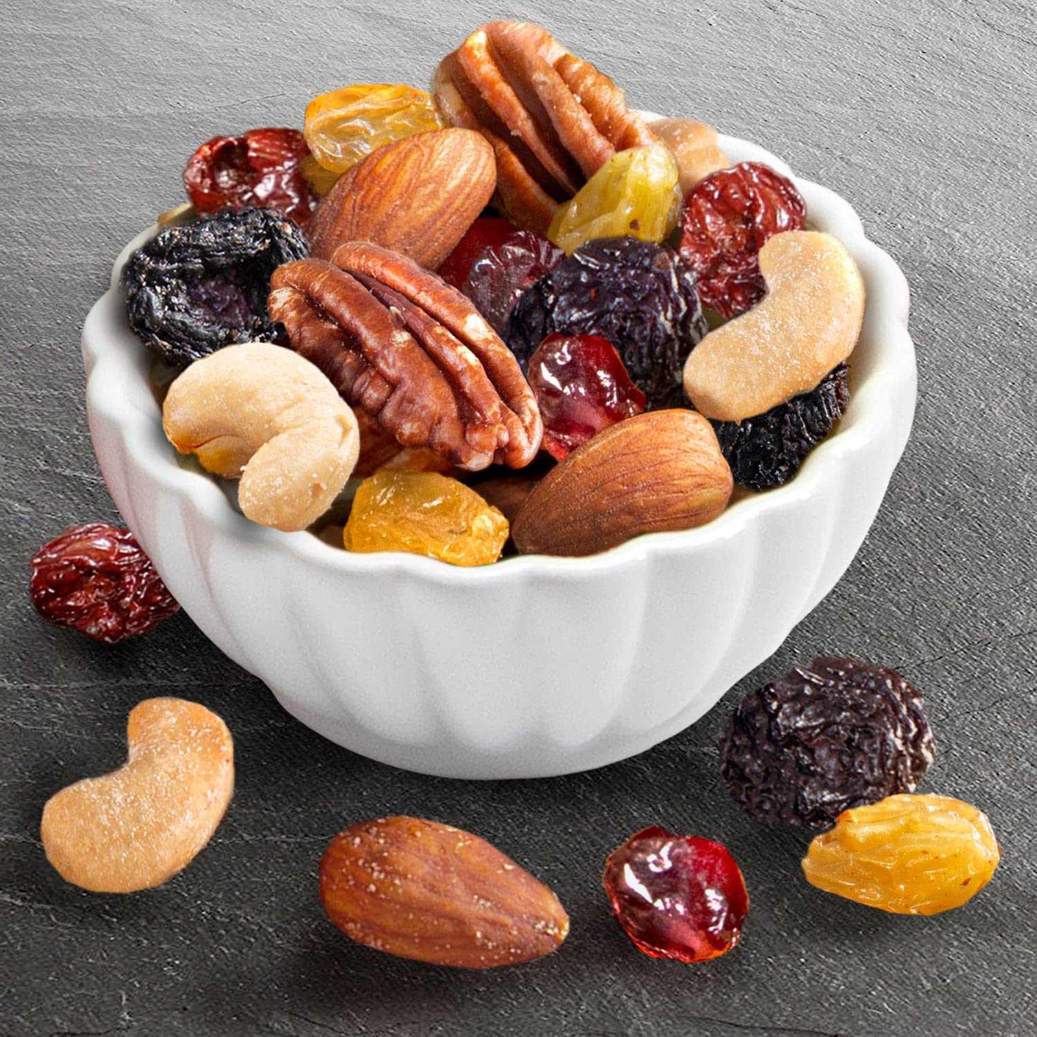 Valentine's Day Fresh Fruit Gift Basket with Crackers, Cheese & Nuts - Classic Gourmet Present for Anniversary, Birthday & Romantic Occasions