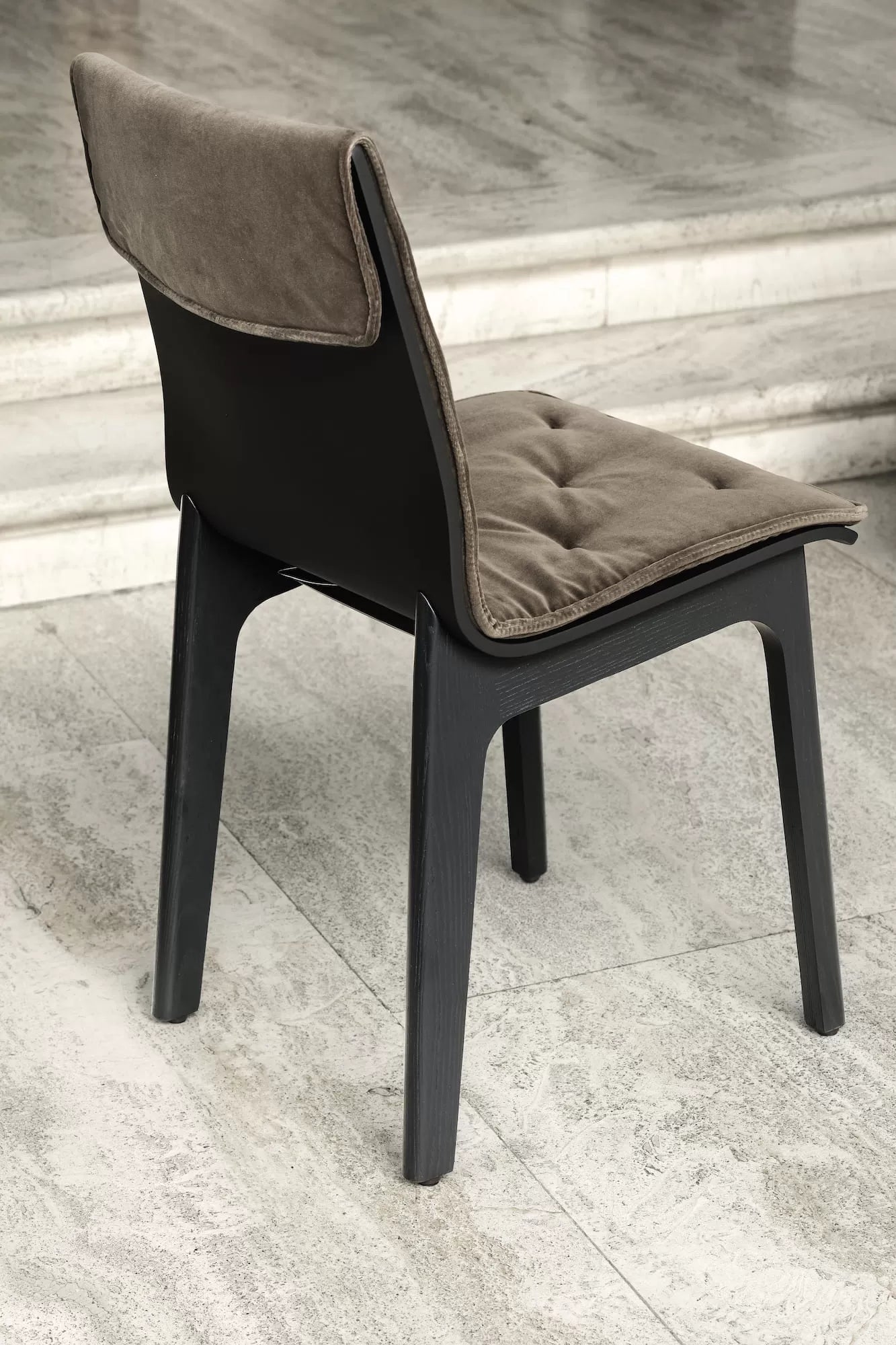 Bontempi Alfa Chair - Modern Ergonomic Office Chair for Home & Work - Comfortable Adjustable Desk Chair with Lumbar Support - Perfect for Office, Gaming, and Study Spaces