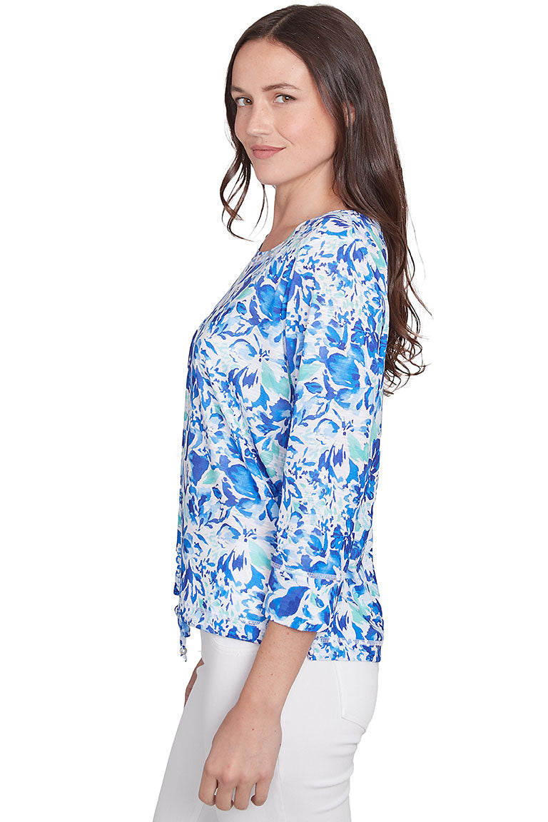 Stylish Petite Blue Watercolor Print Top for Women - Perfect for Casual Outings & Summer Vacations