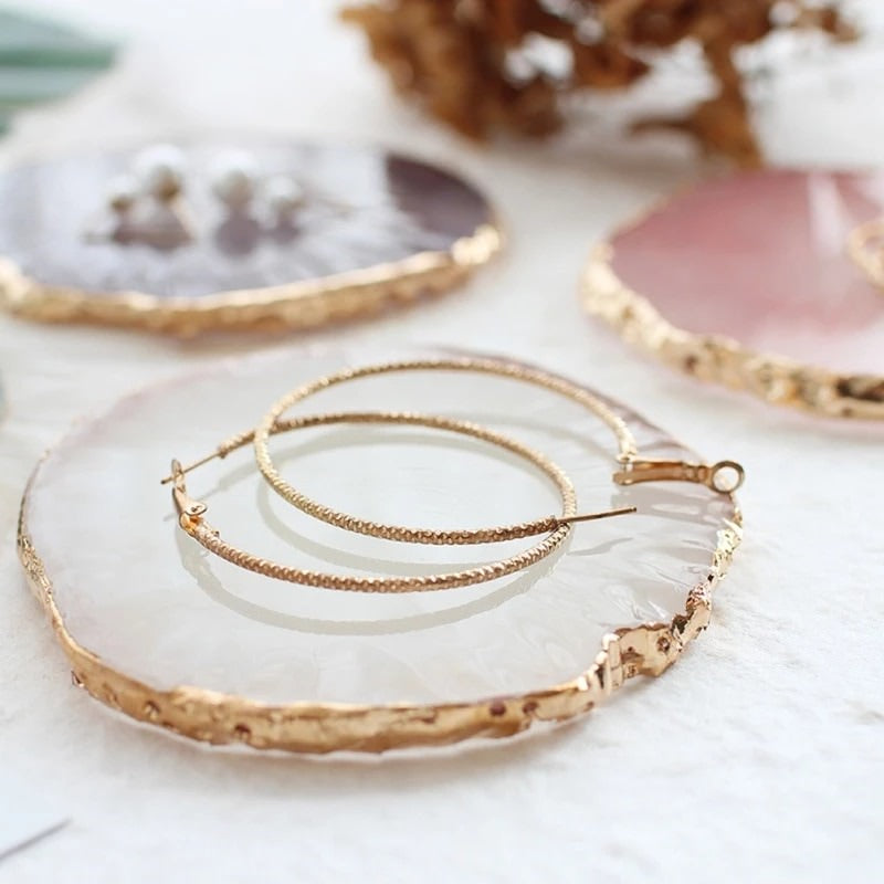 Crystal Slice Jewelry Coaster Set - Natural Stone Drink Coasters for Home Decor, Wedding Gift & Table Protection - Perfect for Coffee Tables, Dining Tables and Party Decorations