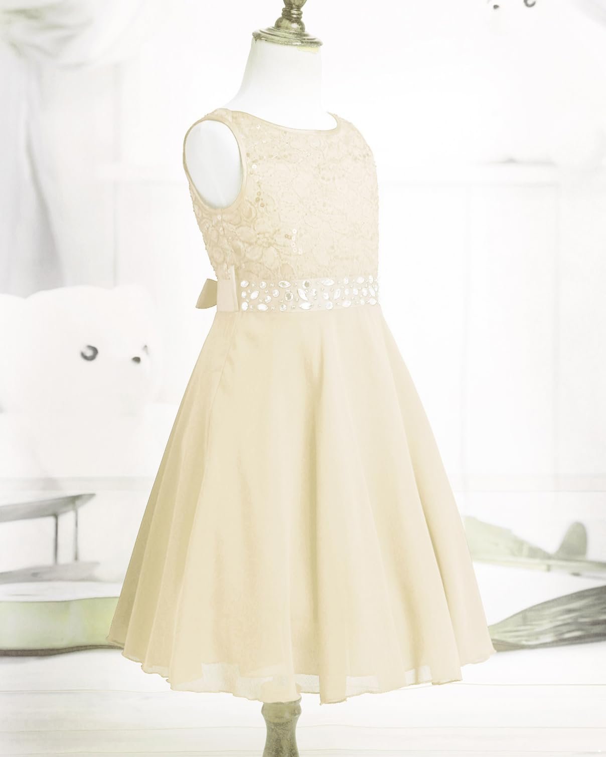 Flower Girl Wedding Dress with Sequins & Lace - Sleeveless Chiffon Bridesmaid Gown for Pageants & Formal Events - Perfect for Weddings, Parties & Special Occasions