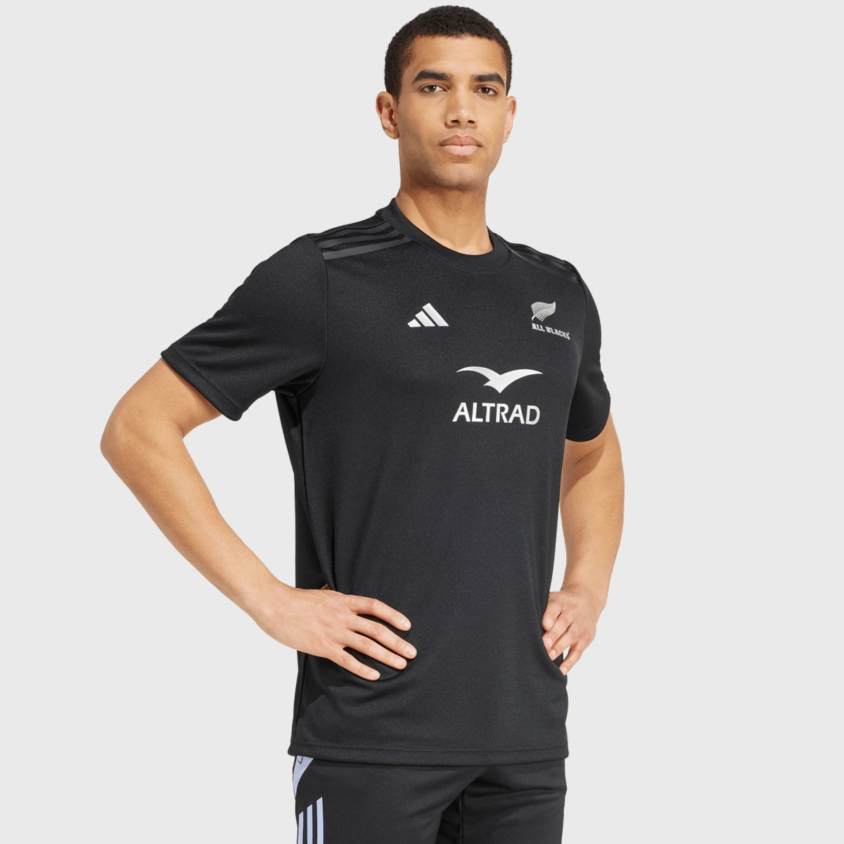 Adidas All Blacks Rugby Supporters T-Shirt for Men & Women - Black - Perfect for Game Day & Fan Events