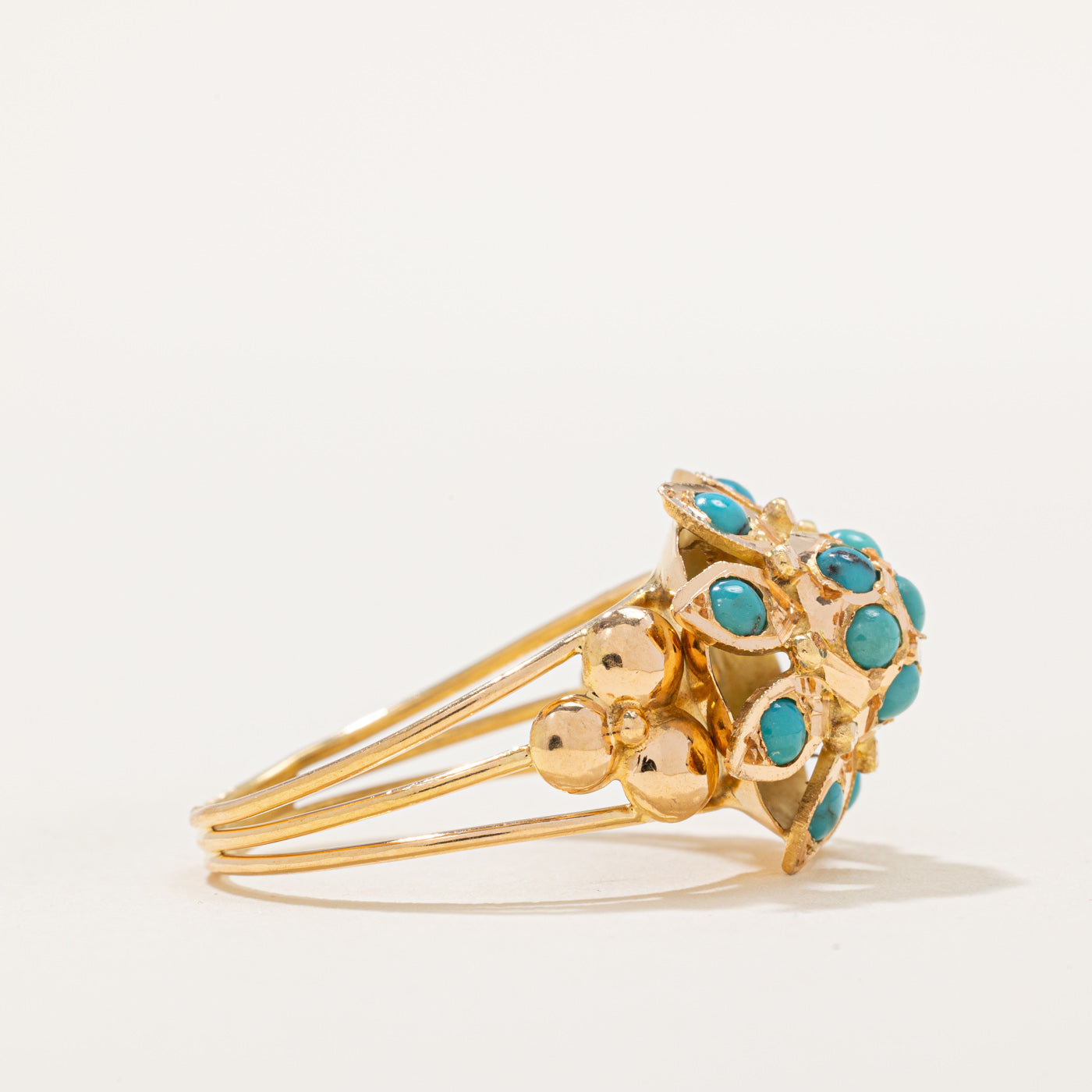 Turquoise Cocktail Ring for Women - 0.75 Carat Total Weight (ctw) - Size 8.5 - Elegant Statement Jewelry for Parties, Weddings & Special Occasions