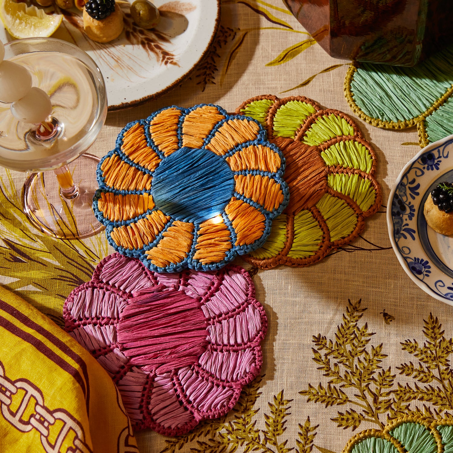 Magnolia Coaster Set - Elegant Floral Coasters for Coffee Tables, Home Decor & Gift Ideas - Waterproof & Heat-Resistant Drink Coasters for Dining Room, Office, Bar Use