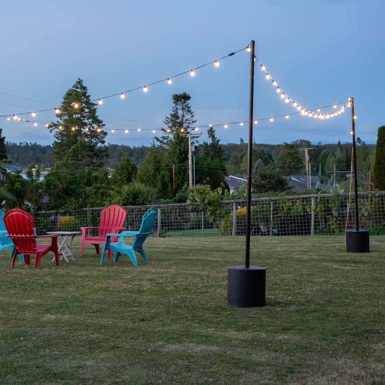 Heavy-Duty 9.5ft Black Outdoor String Light Pole Stand with 30ft G40 Bulbs - Freestanding Tank Base for Patio, Garden, Deck, Wedding & Backyard Lighting Decor | Perfect for Outdoor Parties, BBQ Nights and Landscape Illumination