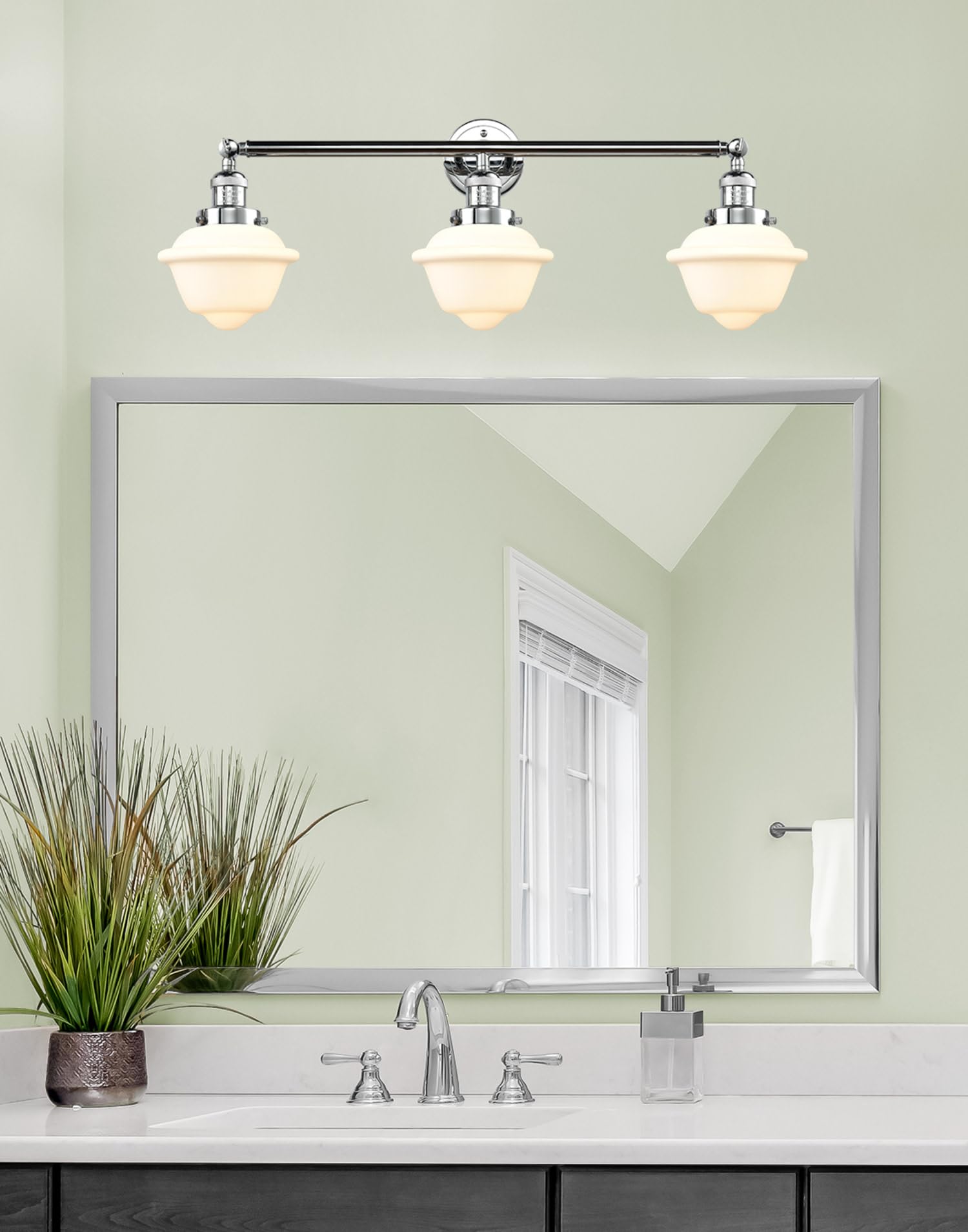 Franklin Restoration Collection 3-Light Bathroom Vanity Fixture in Bronze - Perfect for Modern Bathrooms, Powder Rooms & Home Renovations