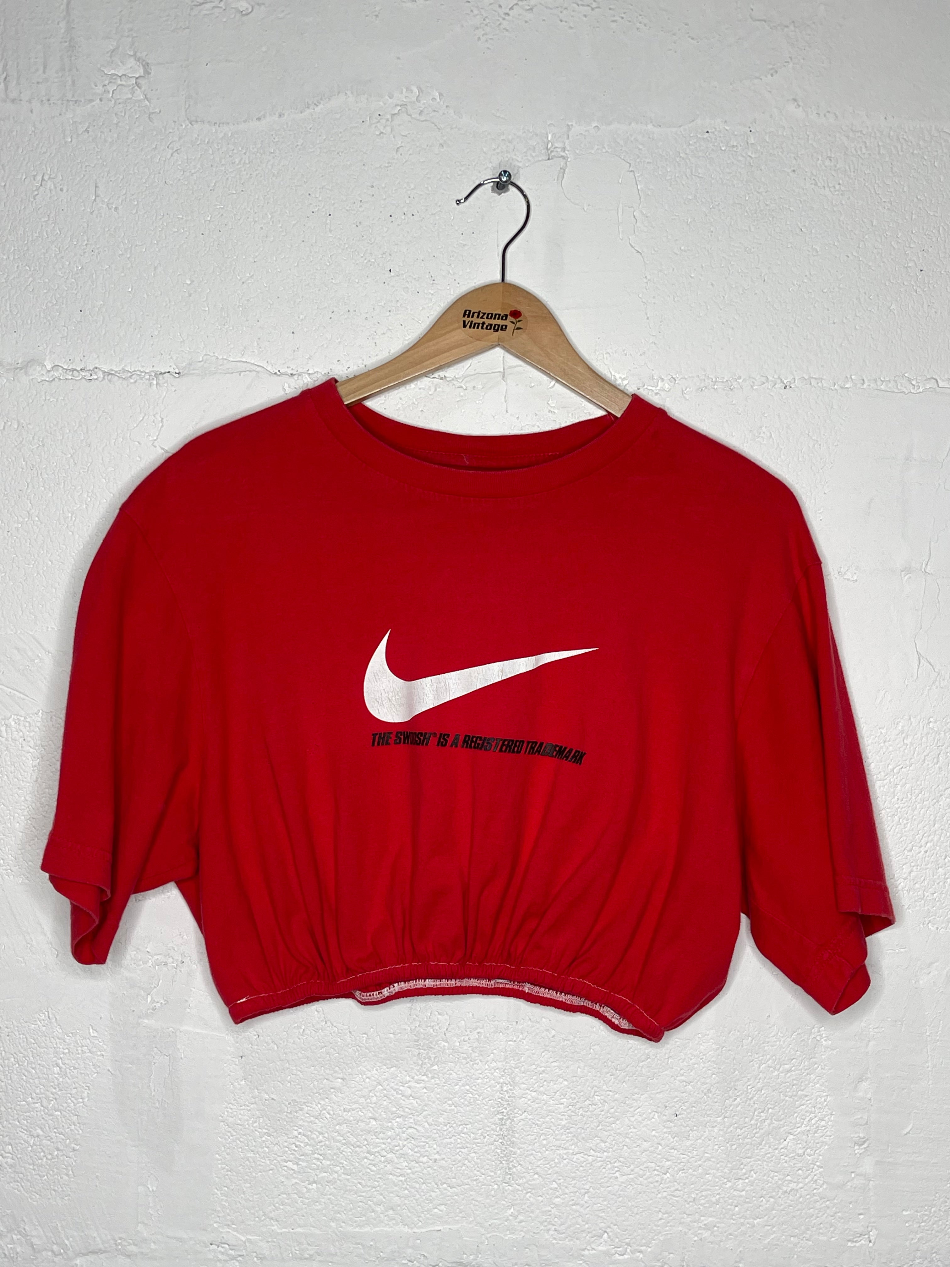 Nike Crop Top T-Shirt for Women - Breathable & Comfortable Workout Shirt for Running, Yoga, Gym & Casual Wear