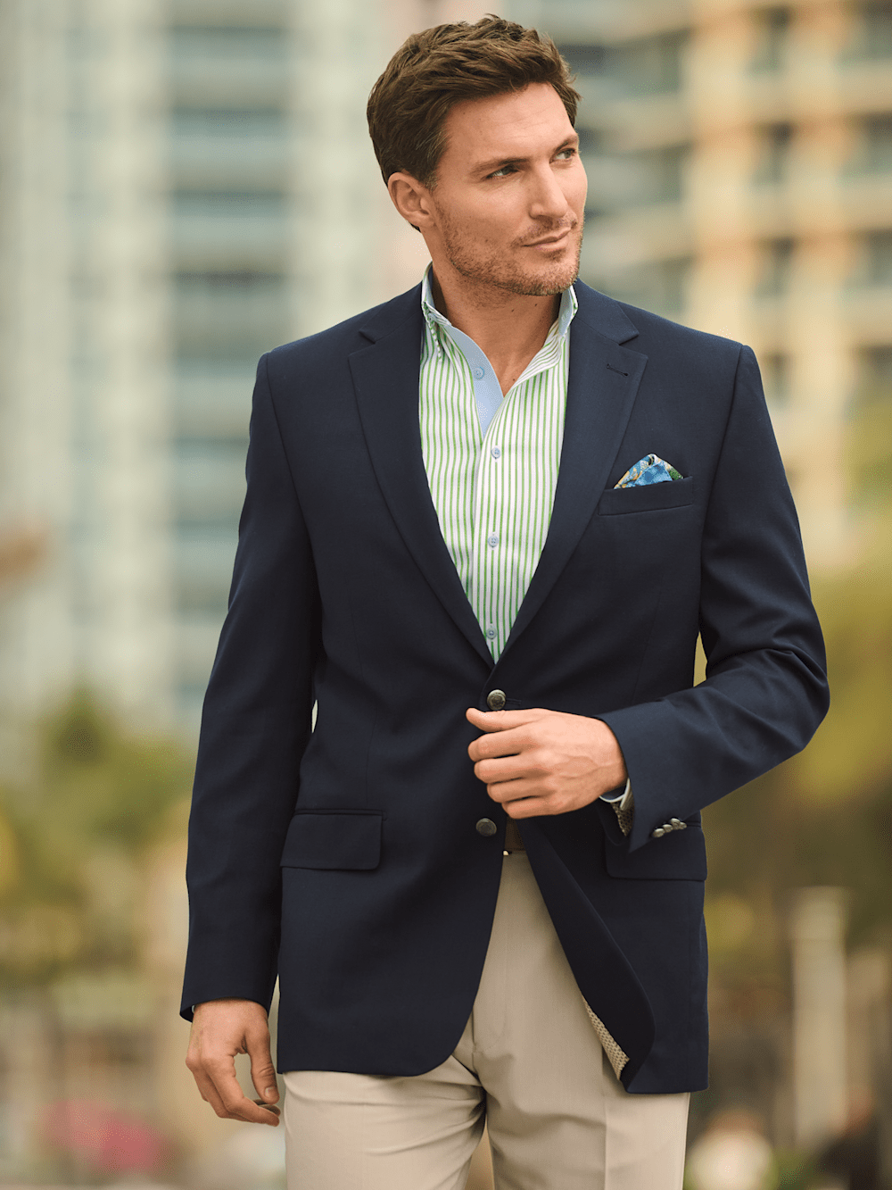 Stylish Navy Travel Blazer for Men & Women - Wrinkle-Resistant Comfort for Business Trips & Commuting
