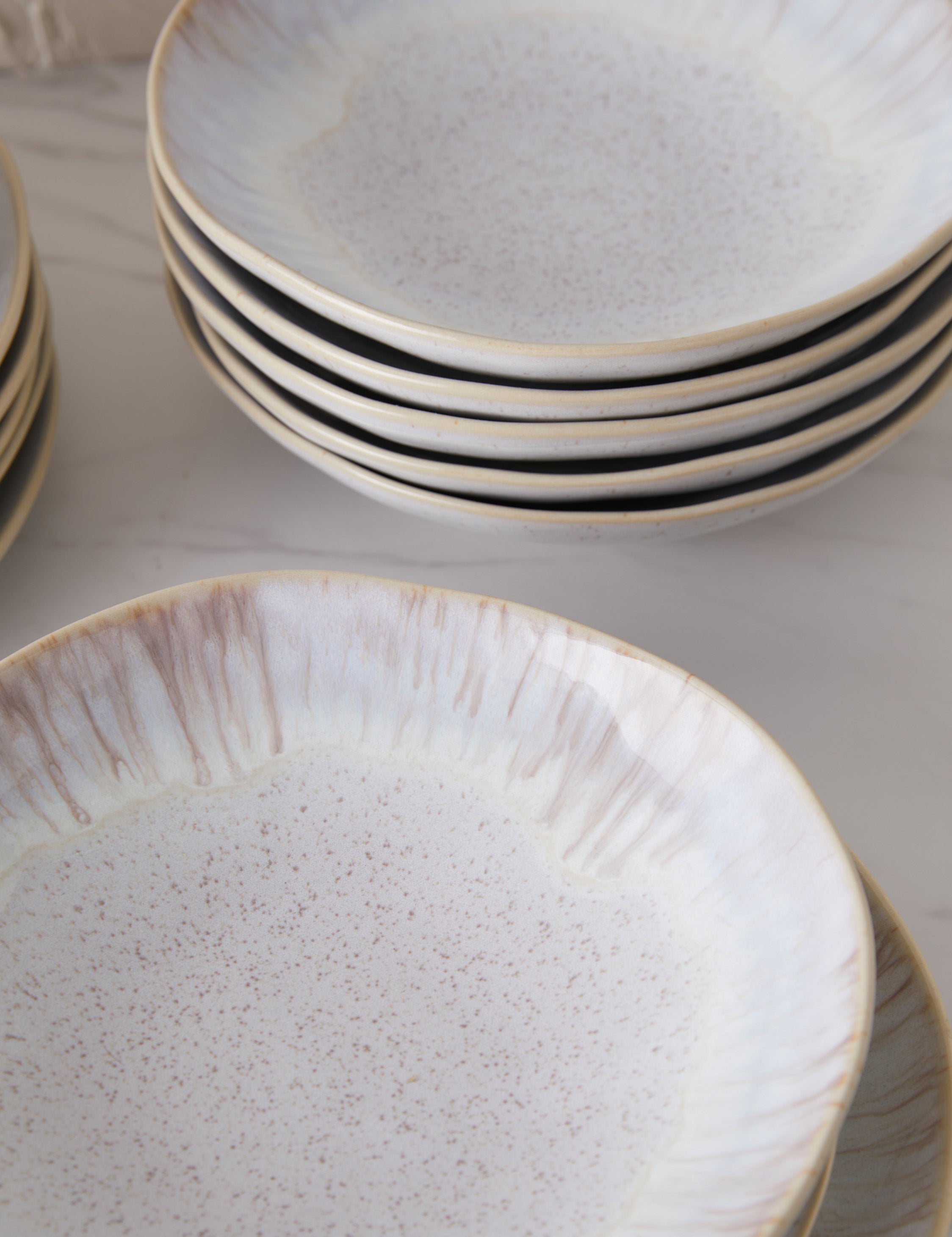 Casafina Eivissa Stoneware Dinnerware Set - Durable Ceramic Plates, Bowls & Mugs for Everyday Use - Perfect for Family Dining, Entertaining & Restaurant Style Meals