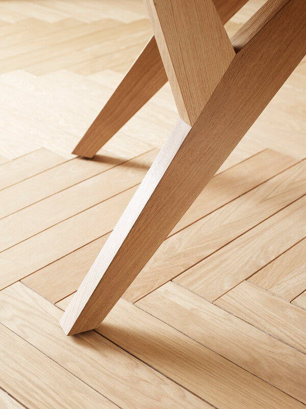 Yarrow Dining Table - Modern Solid Wood Kitchen Table for 6 - Perfect for Family Dinners & Entertaining Guests