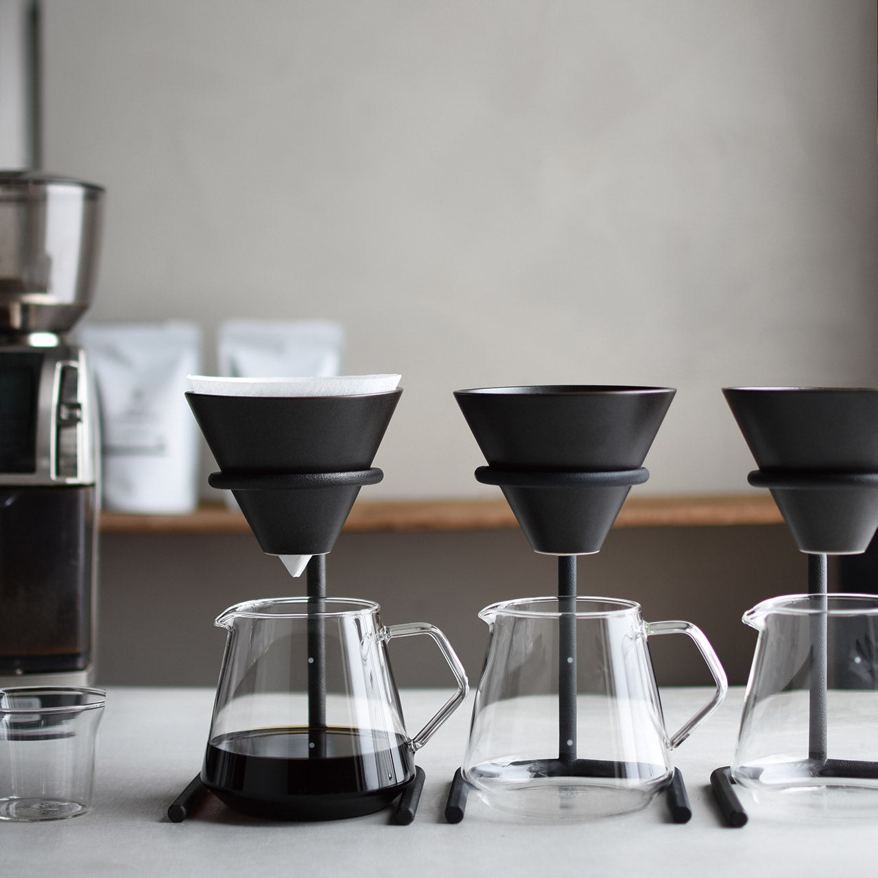 Premium SCS Pourover Coffee Stand Set - Handcrafted Dripper & Carafe for Pour Over Brewing - Perfect for Home Baristas & Coffee Enthusiasts - Ideal for Morning Rituals & Specialty Coffee Preparation