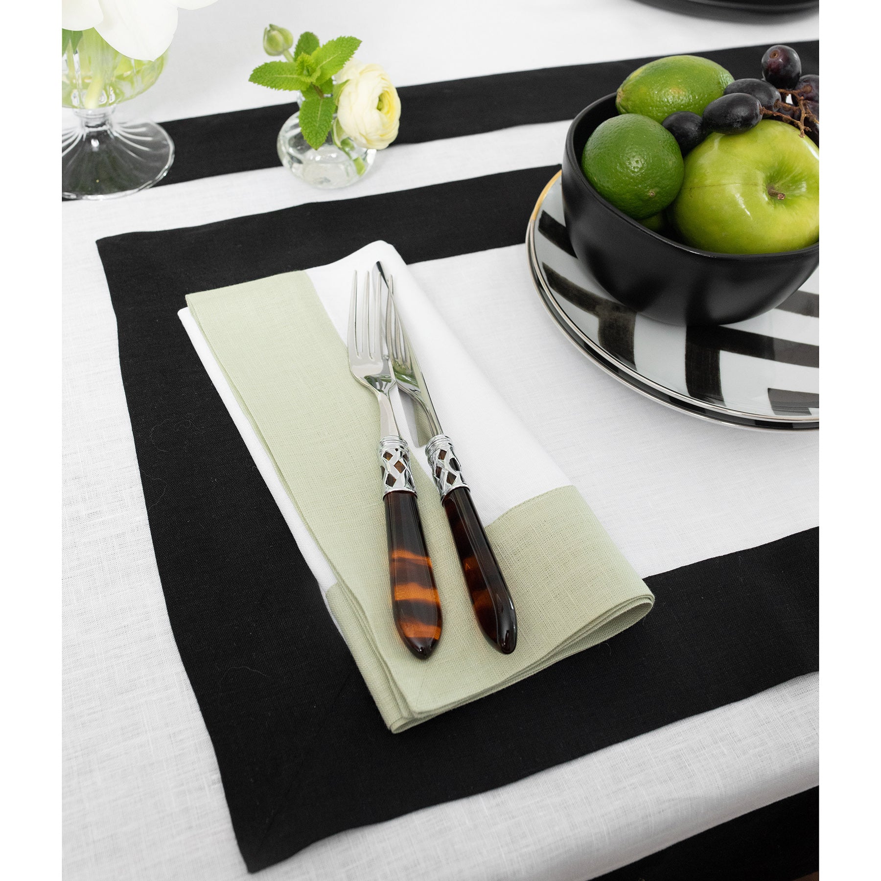 Stylish Contempo Placemats Set of 4 - Waterproof & Heat-Resistant Modern Table Mats for Dining Room, Kitchen, or Party Decor - Perfect for Everyday Use, Entertaining & Holiday Gatherings