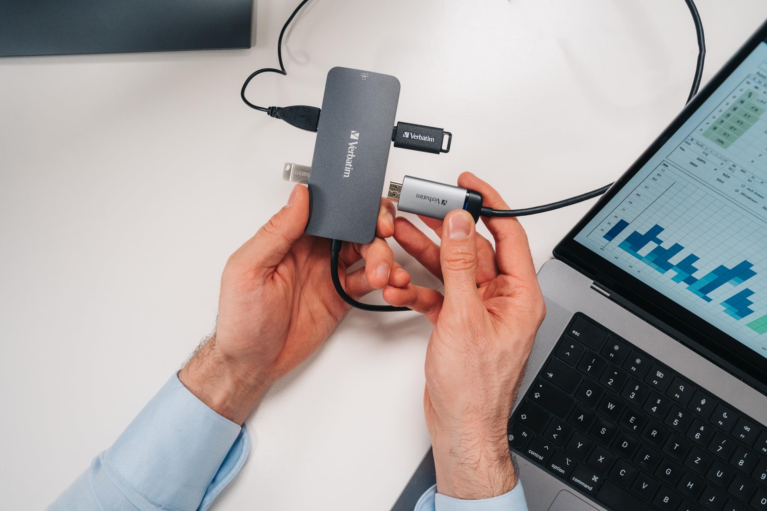 Verbatim USB-C Pro Multiport Hub 5-in-1 Adapter with HDMI, Ethernet, USB-A & USB-C PD - Compatible with MacBook Pro/Air, iPad Pro, Windows Laptops & More - Perfect for Home Office, Remote Work & Business Travel