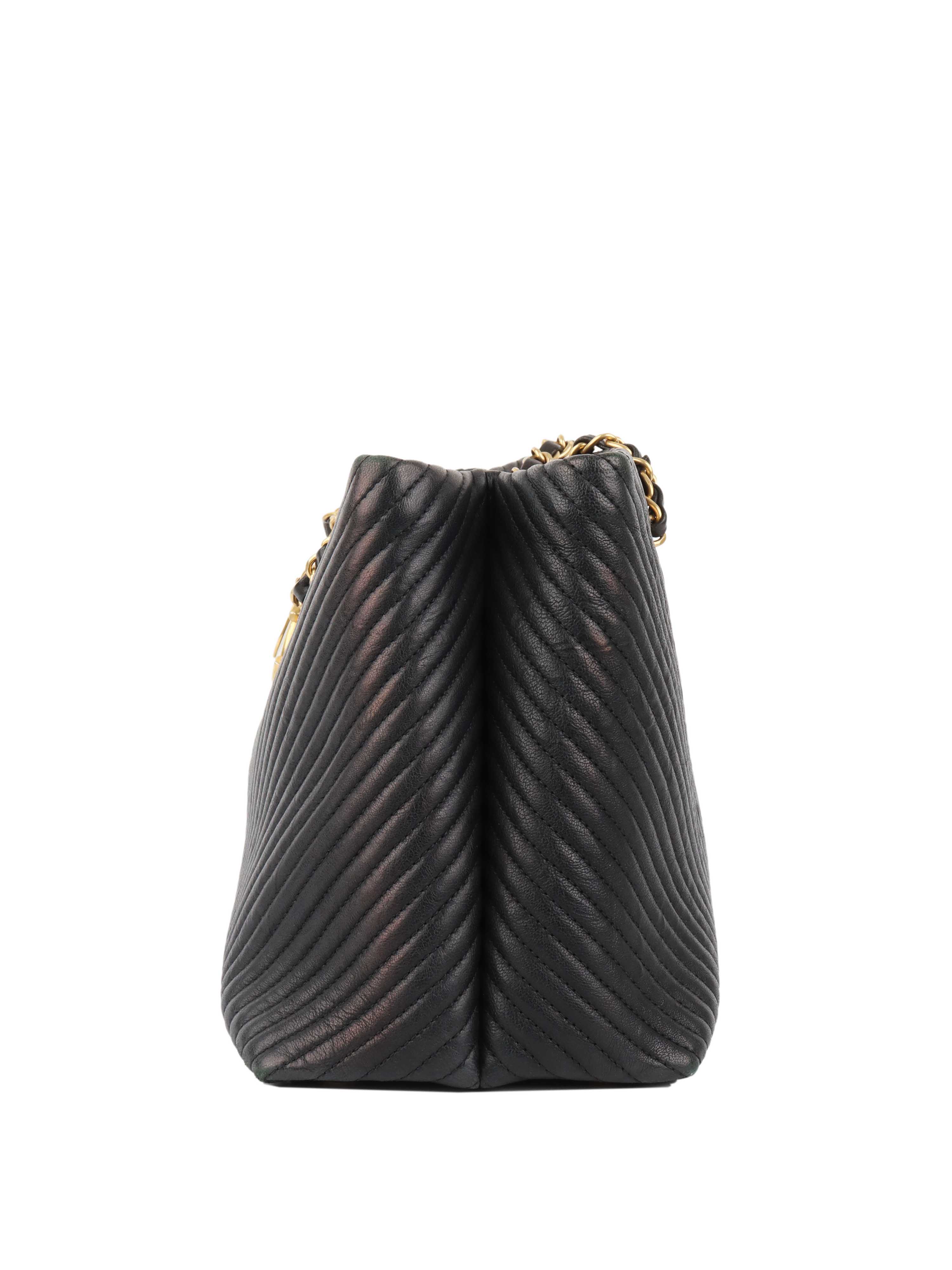 Chanel Black Leather Shoulder Bag for Women - Luxury Designer Handbag for Everyday Use, Work, and Evening Events