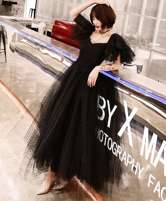 Elegant Black Tulle Tea Length Prom Dress - Formal Evening Gown for Homecoming, Cocktail Parties & Special Occasions