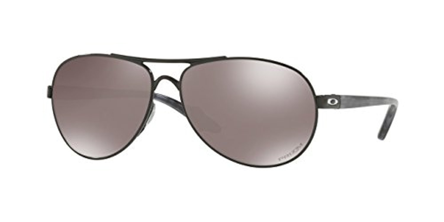 Oakley Feedback Sunglasses with Premium Cleaning Kit - Polarized Sports Sunglasses for Running, Cycling & Outdoor Activities