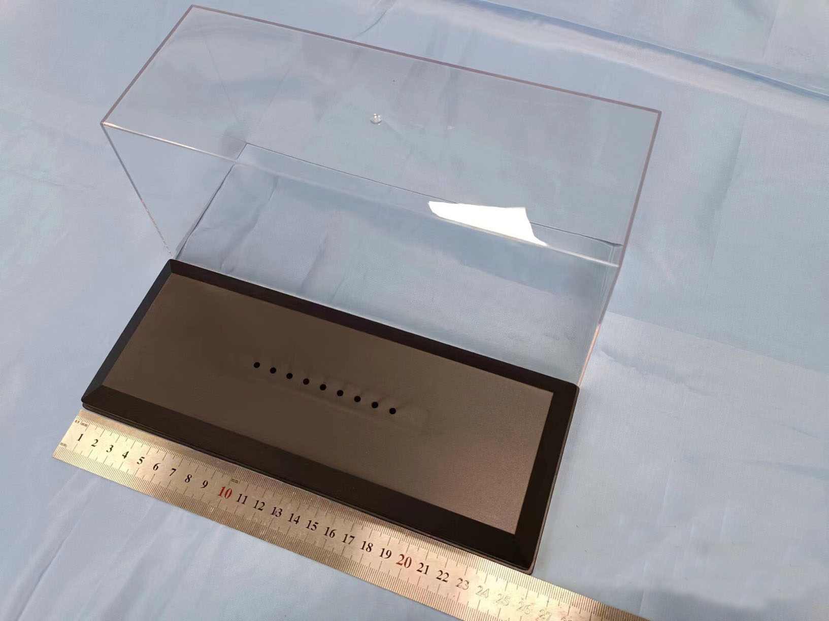 26cm Clear Acrylic Display Case with Stand - Dustproof Storage Box for 1:24 Scale Diecast Car Models & Resin Motorcycle Toys - Perfect for Collectors, Showcase, and Home Decor