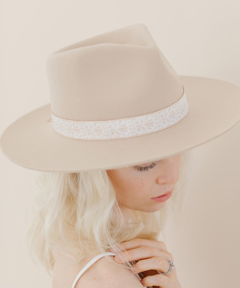 Azalea Band - Stylish and Comfortable Hair Accessory for Women | Perfect for Everyday Wear, Parties, and Special Occasions