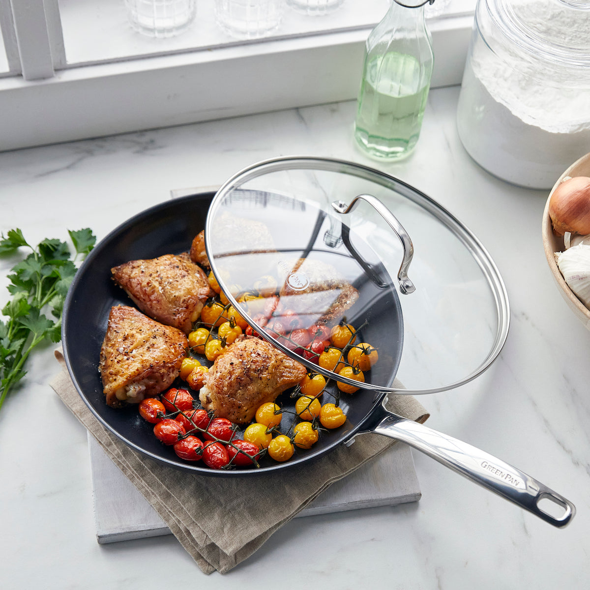 Chatham Black Ceramic Nonstick 12-Inch Frying Pan with Glass Lid - Healthy Cooking, Even Heat Distribution for Eggs, Pancakes & Stir Fry | Oven & Dishwasher Safe