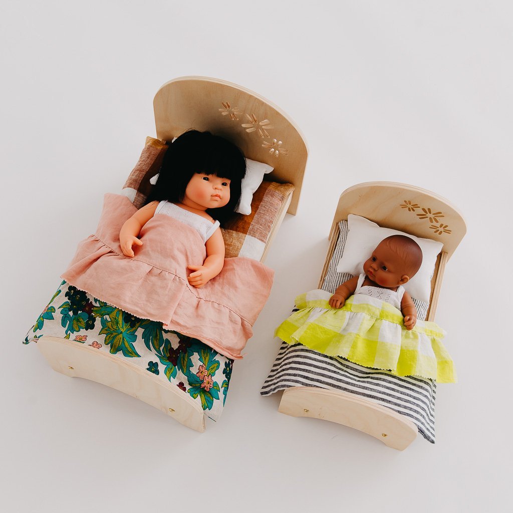 Flower Dolls Bed - Soft Plush Doll Bed for Kids, Girls & Toddlers - Perfect for Nursery, Playroom & Bedroom Decor