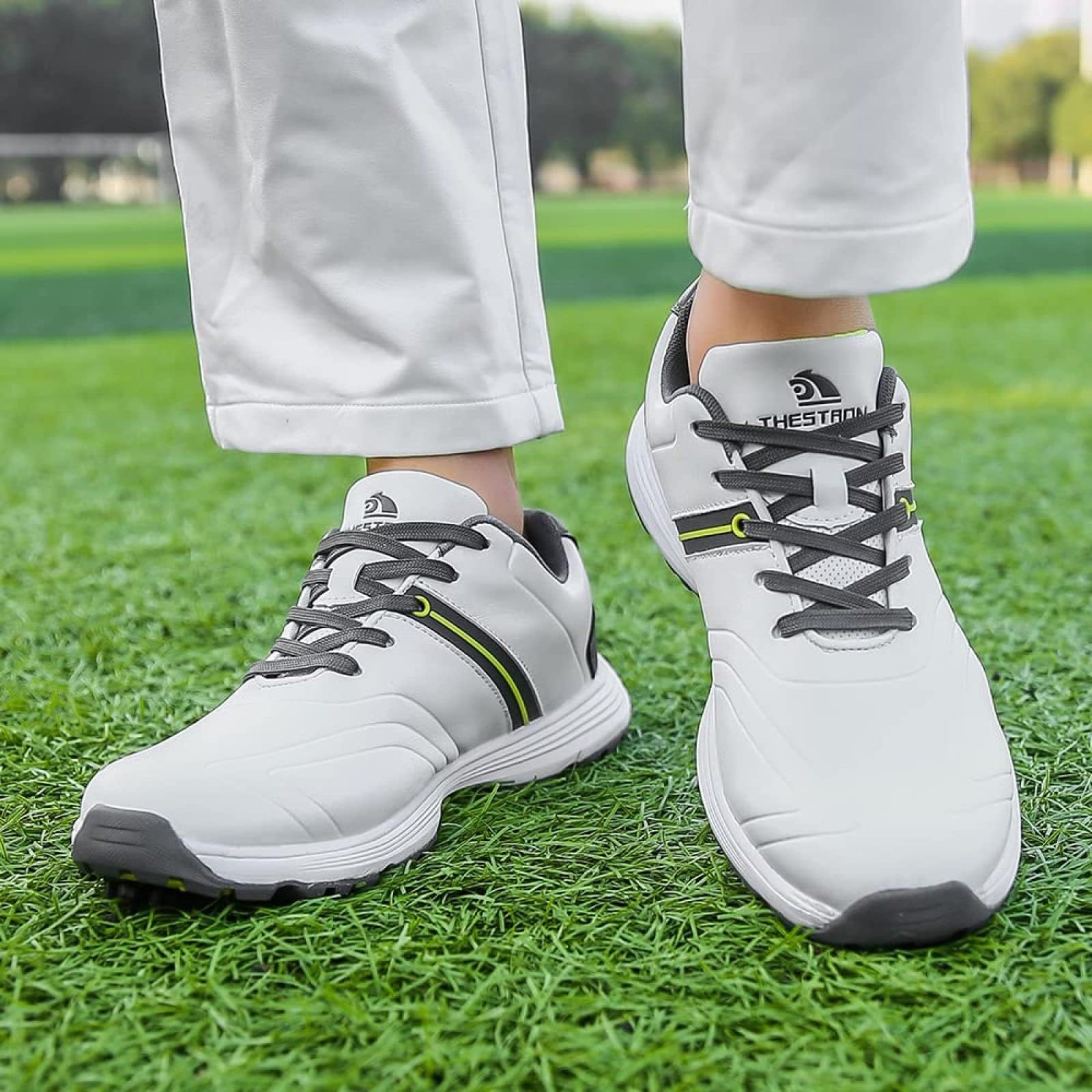 **Men's Waterproof Spiked Golf Shoes - Lightweight Non-Slip Walking Shoes for Professional & Casual Golfers - Perfect for Golf Courses & Outdoor Sports**