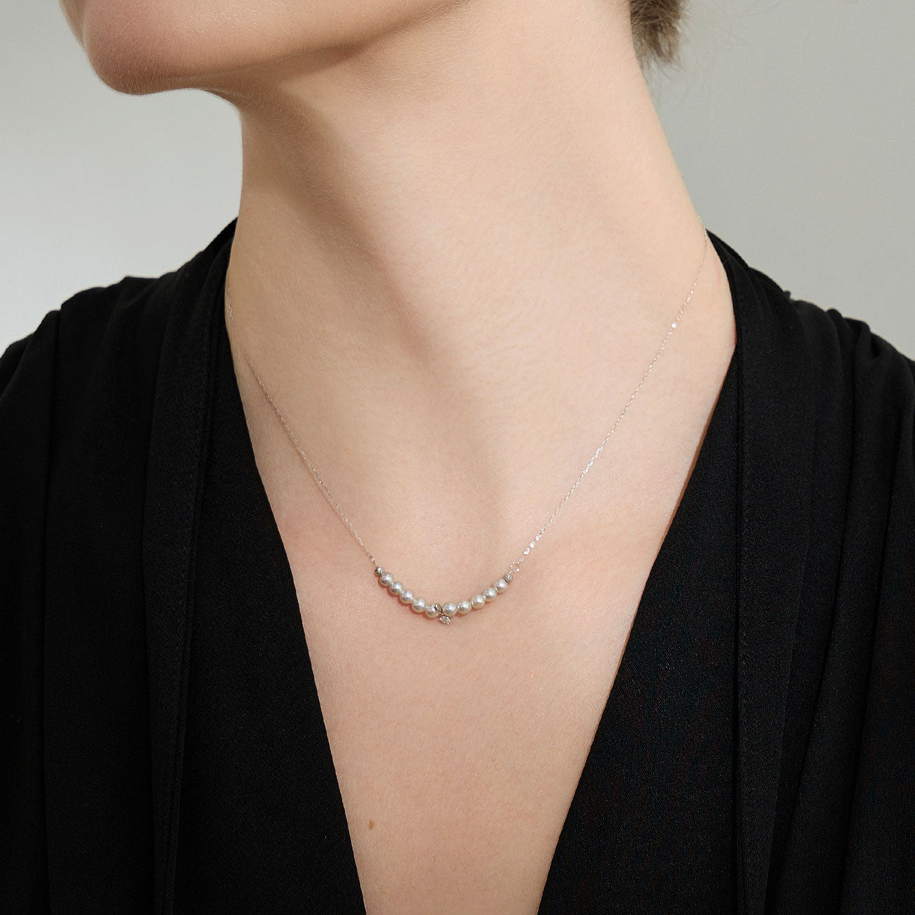 18K Solid Gold Akoya Pearl Necklace with Silver Blue Luster - Elegant Jewelry for Women, Perfect for Weddings, Parties & Special Occasions