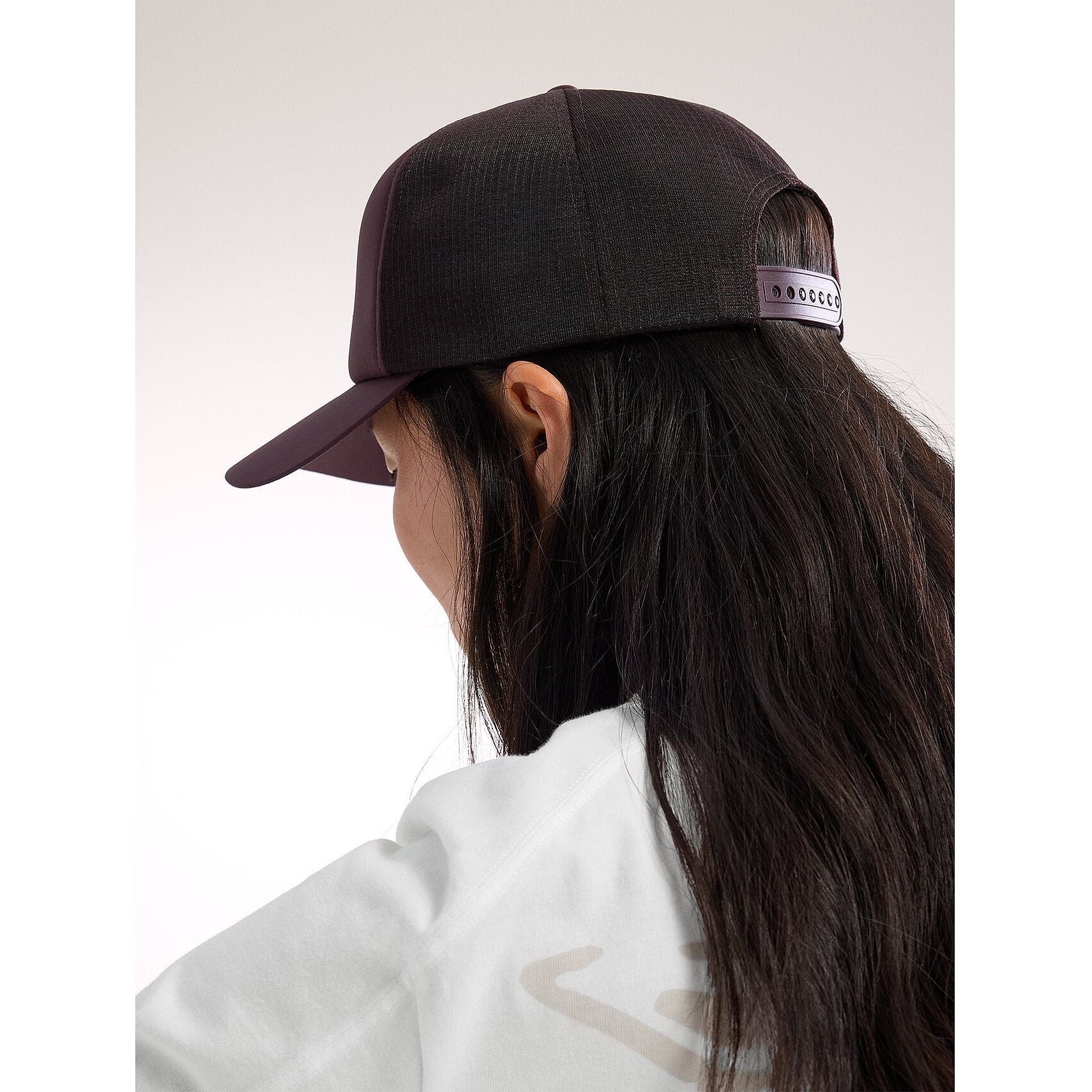 Arc'teryx Bird Word Trucker Curved Hat - Stylish Outdoor Baseball Cap for Hiking, Camping & Travel - Adjustable Snapback Hat for Men & Women
