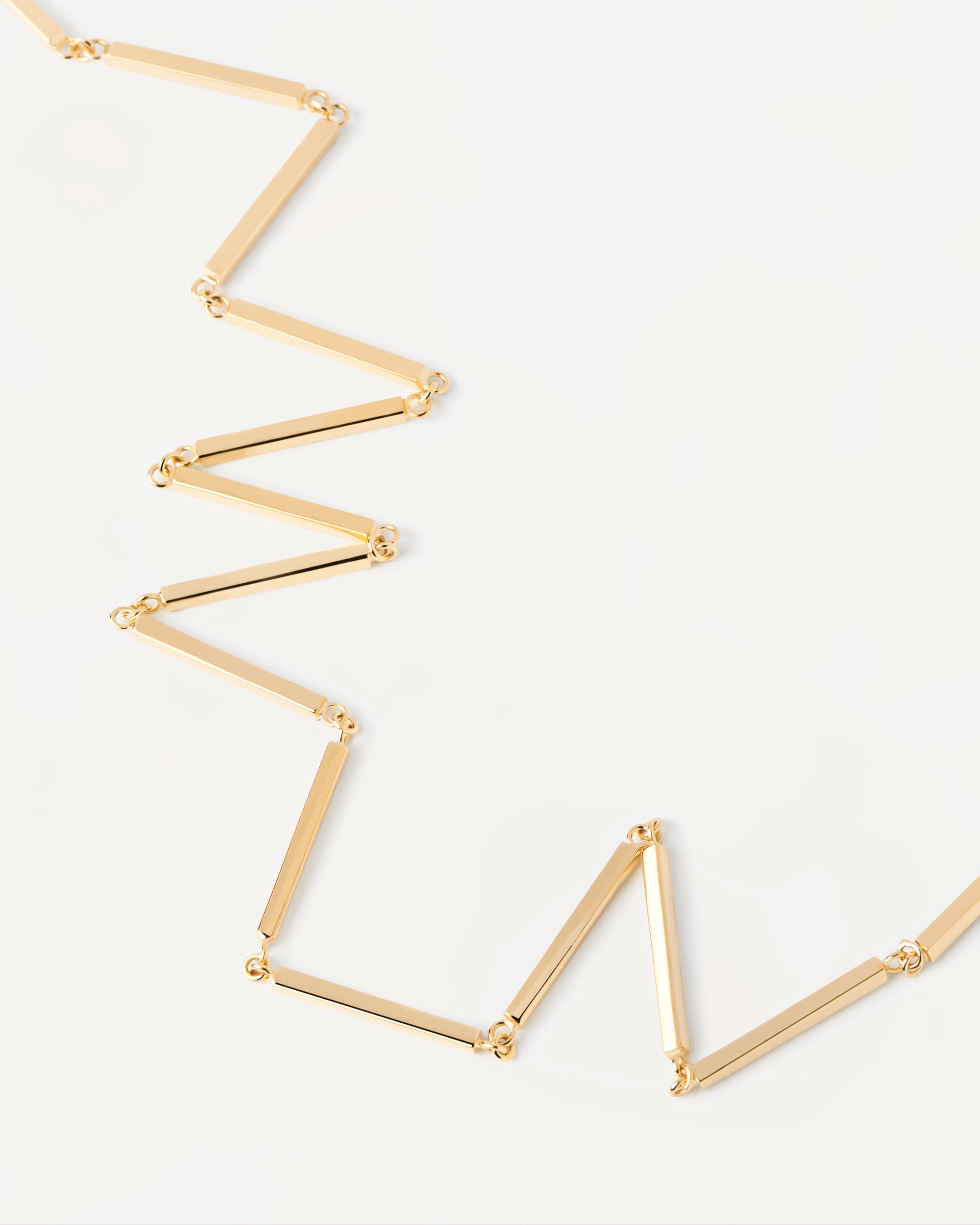 Elegant Bar Chain Necklace for Women - Minimalist Gold Pendant Layering Choker - Perfect for Everyday Wear, Date Night & Gift Giving