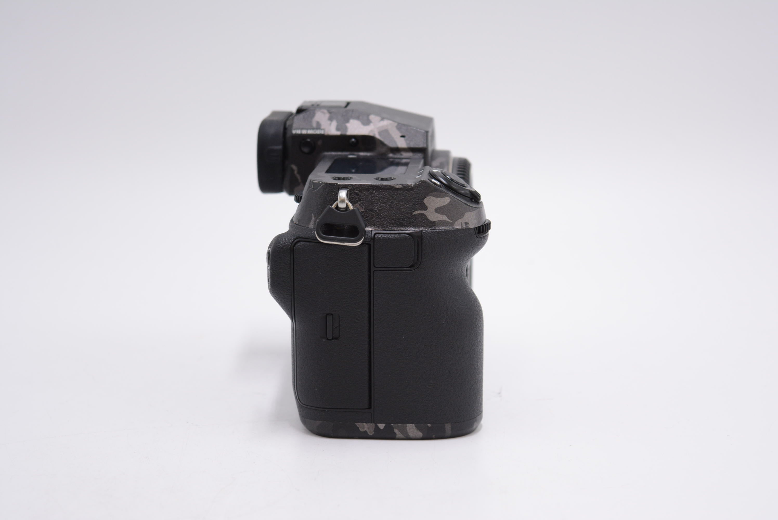 Fujifilm GFX100S Medium Format Mirrorless Camera Body (Used) - Professional Photography, Studio & Outdoor Shooting, High-Resolution Imaging