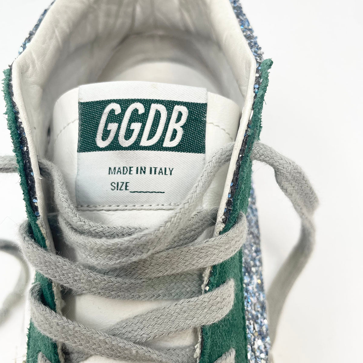 Golden Goose Sneakers for Women & Men - Stylish Luxury Fashion Shoes for Casual & Streetwear - Perfect for Everyday Wear, Travel & Urban Outfits