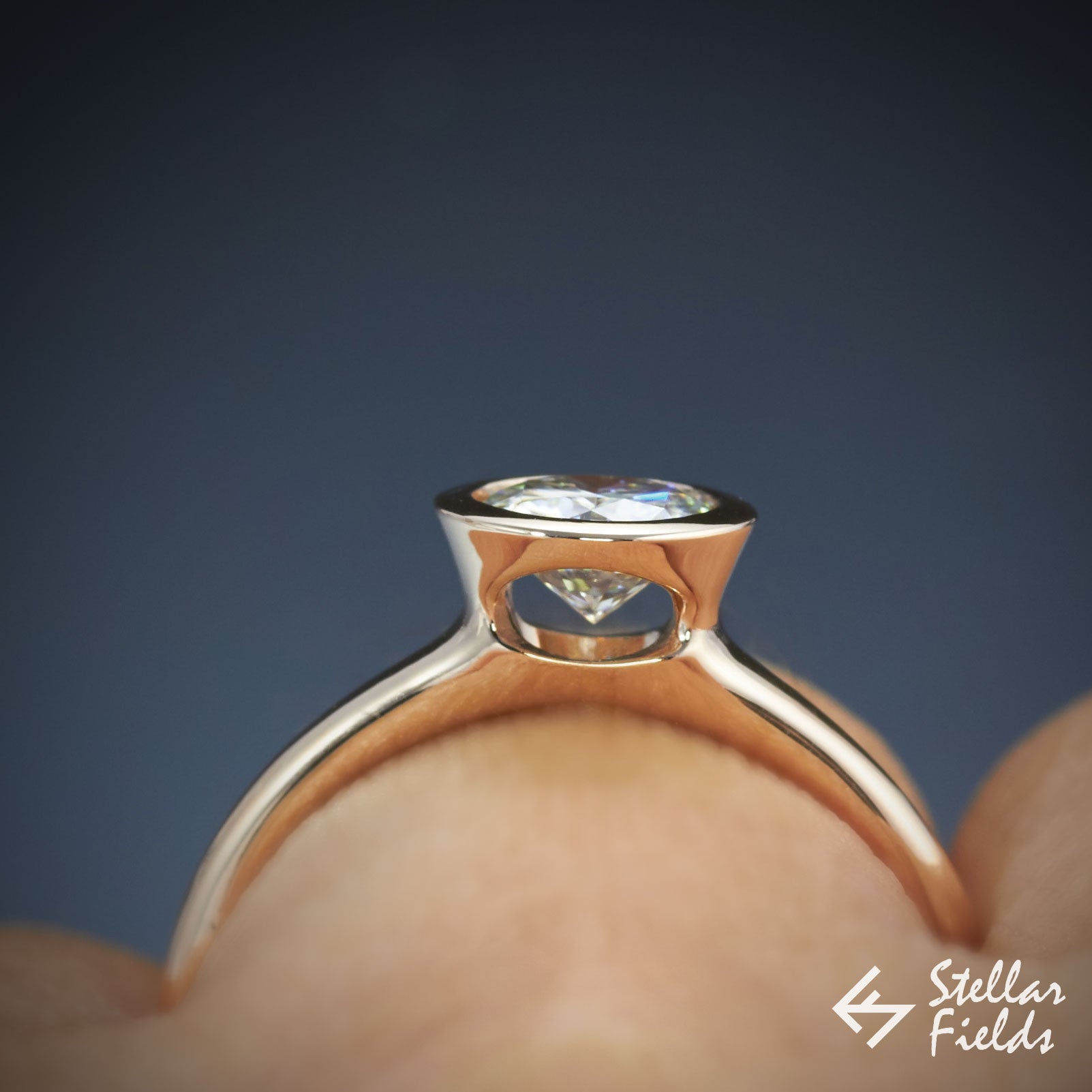 1ct 6.5mm Forever Brilliant™ Moissanite Peekaboo Bezel Engagement Ring - Elegant Wedding Band for Proposal, Anniversary & Special Occasions