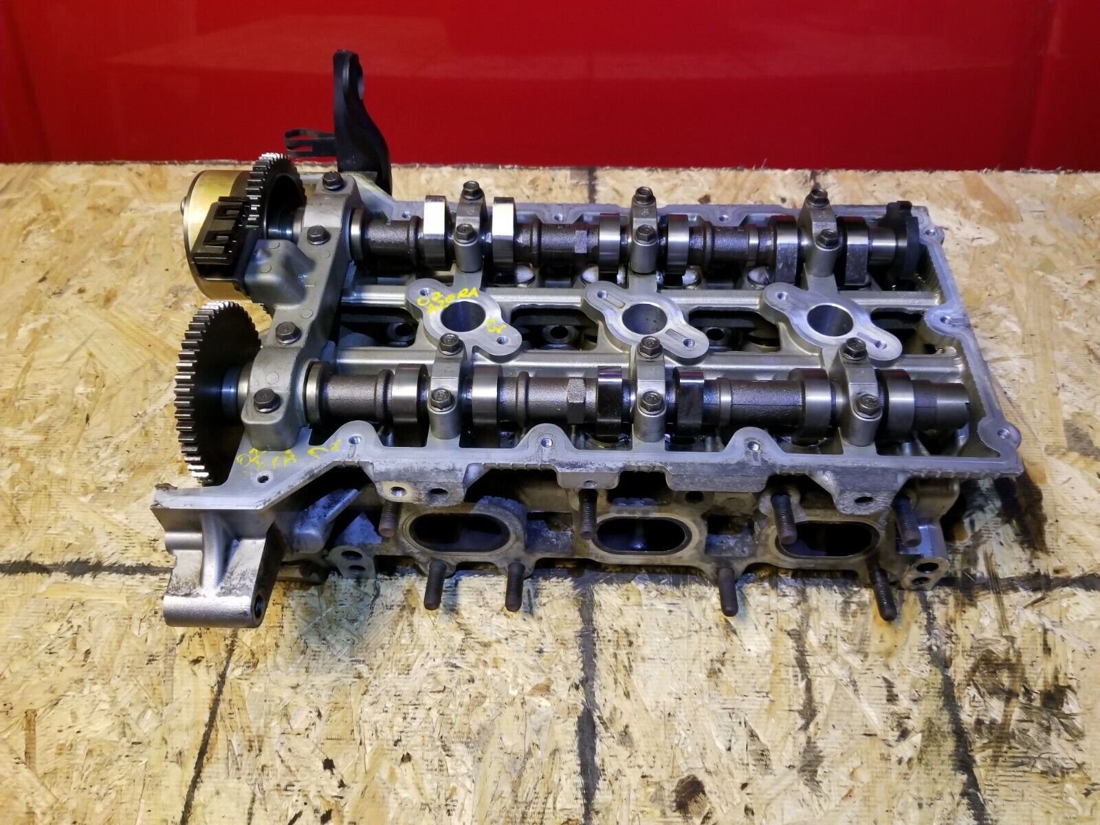2006-2010 Hyundai Azera 3.8L V6 Left Driver Side Cylinder Head OEM Replacement Part - Perfect for Engine Repair & Performance Upgrade