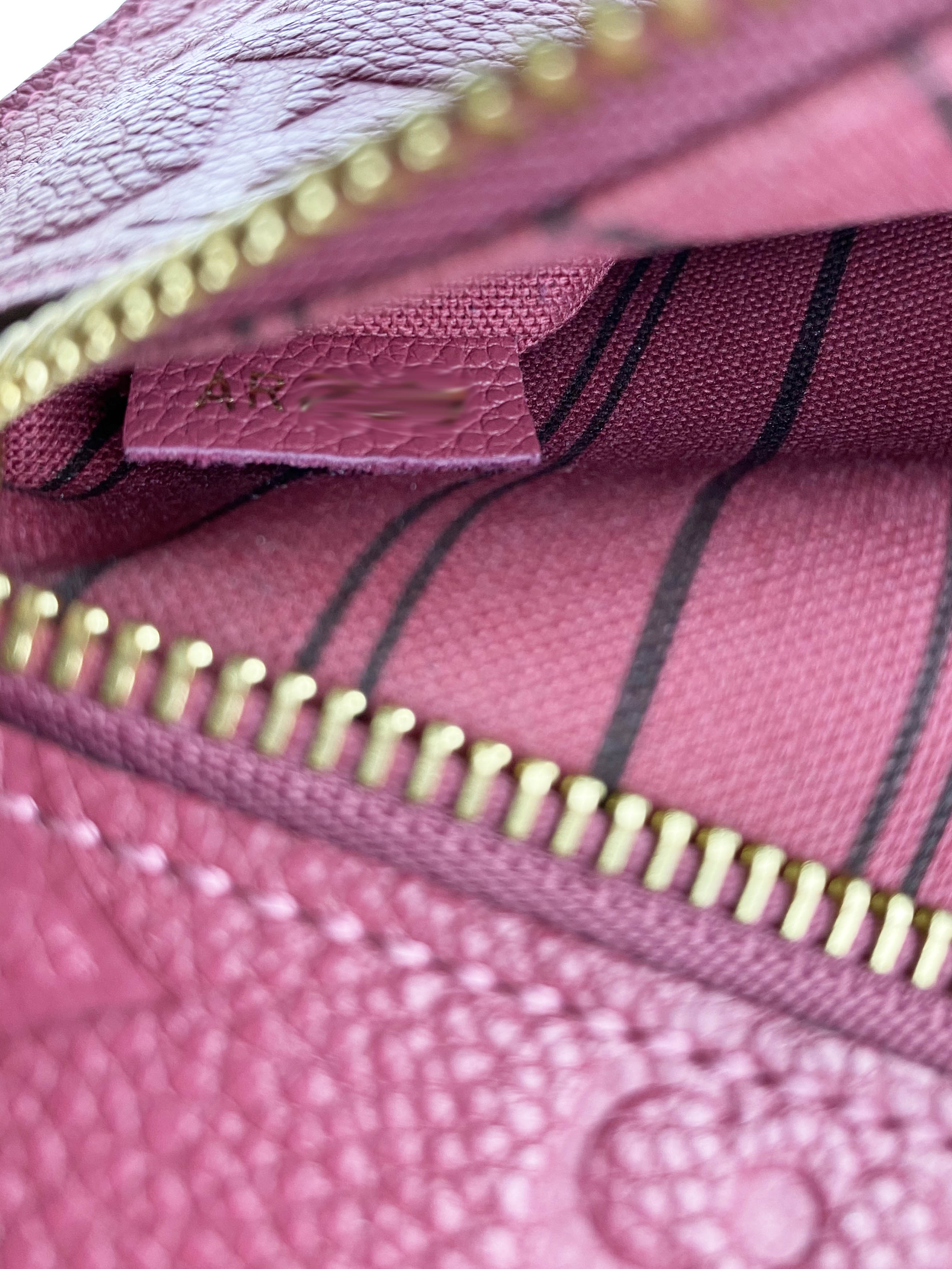 Louis Vuitton Pochette Metis Empreinte Leather Crossbody Bag in Rose Bruyere - Luxury Designer Handbag for Women, Perfect for Work, Travel & Everyday Use