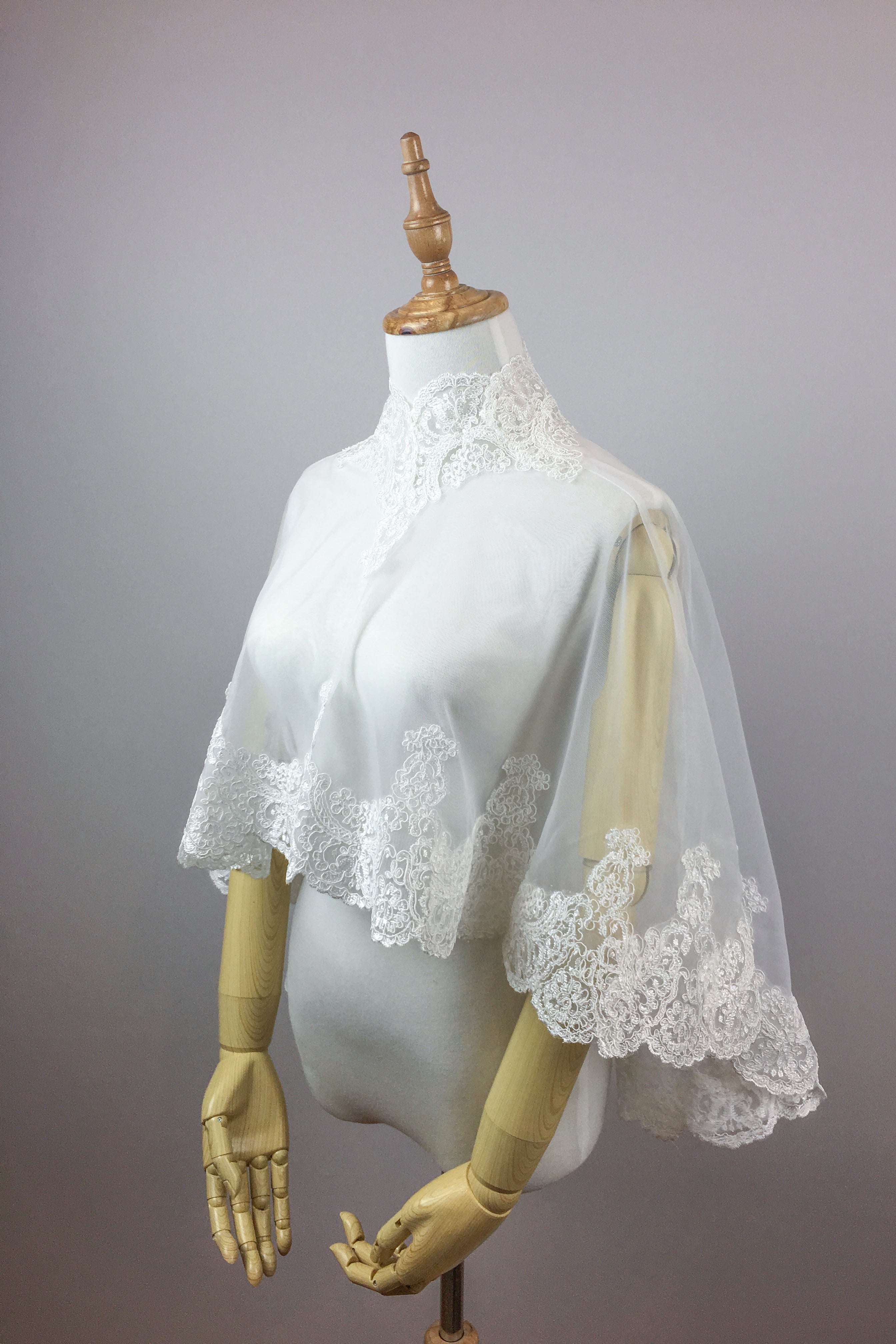 Elegant Lace Bolero Bridal Cover Up - Summer Wedding Shawl for Brides & Bridesmaids - Perfect for Beach, Garden & Outdoor Ceremonies