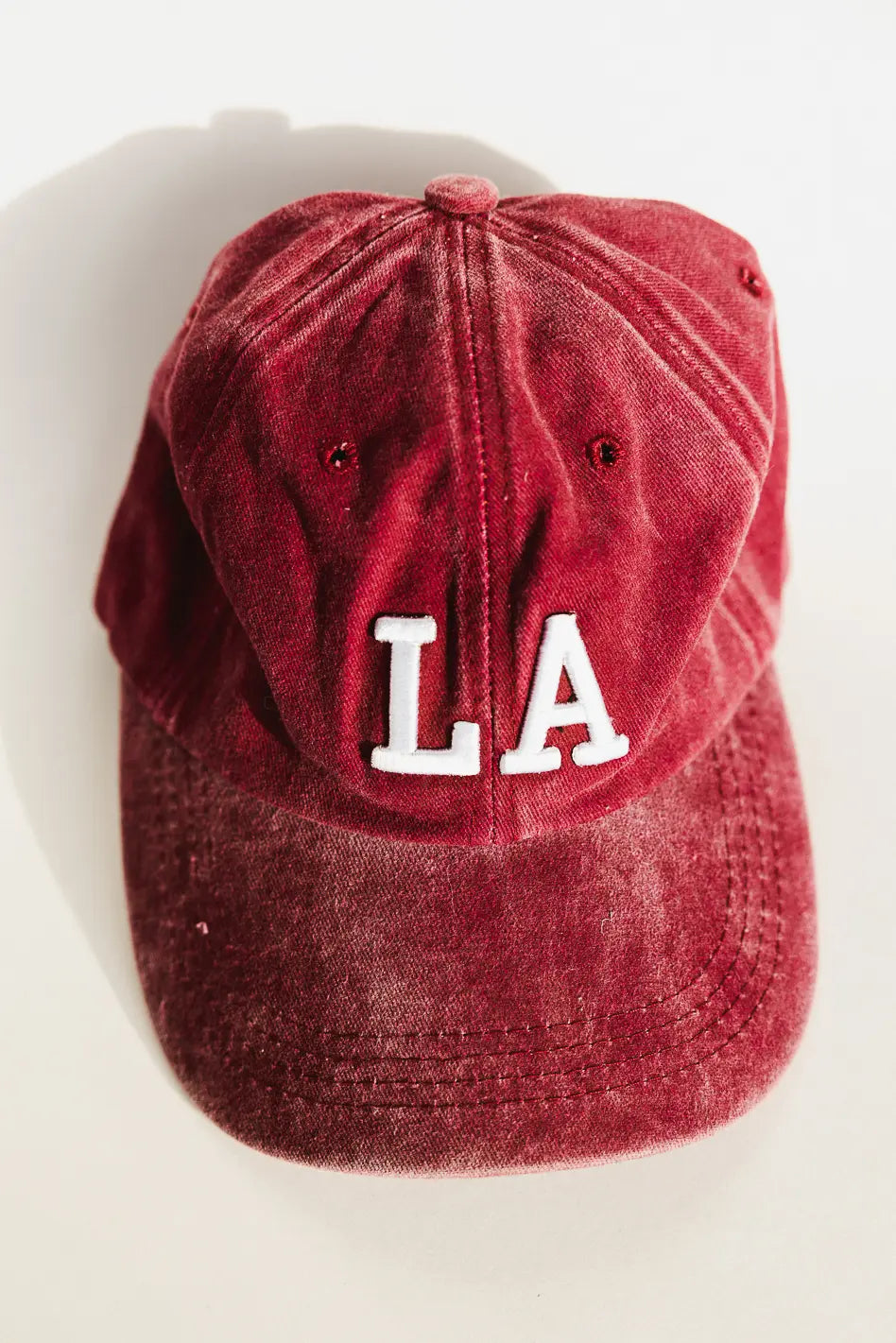 Premium LA Baseball Cap in Burgundy - Adjustable Snapback Hat for Men & Women - Perfect for Sports, Outdoor Activities & Casual Wear