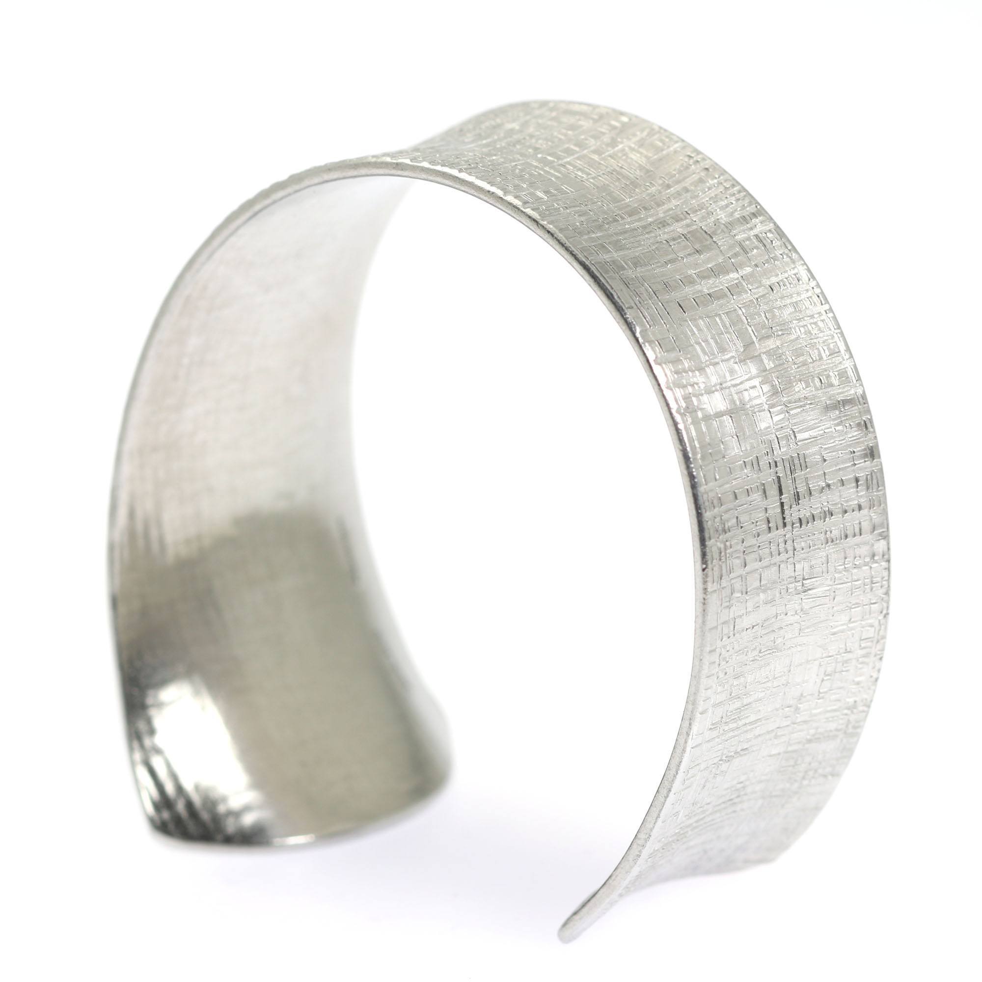 Anticlastic Tapered Linen Aluminum Bangle Bracelet for Women - Minimalist Modern Jewelry for Everyday Wear & Special Occasions