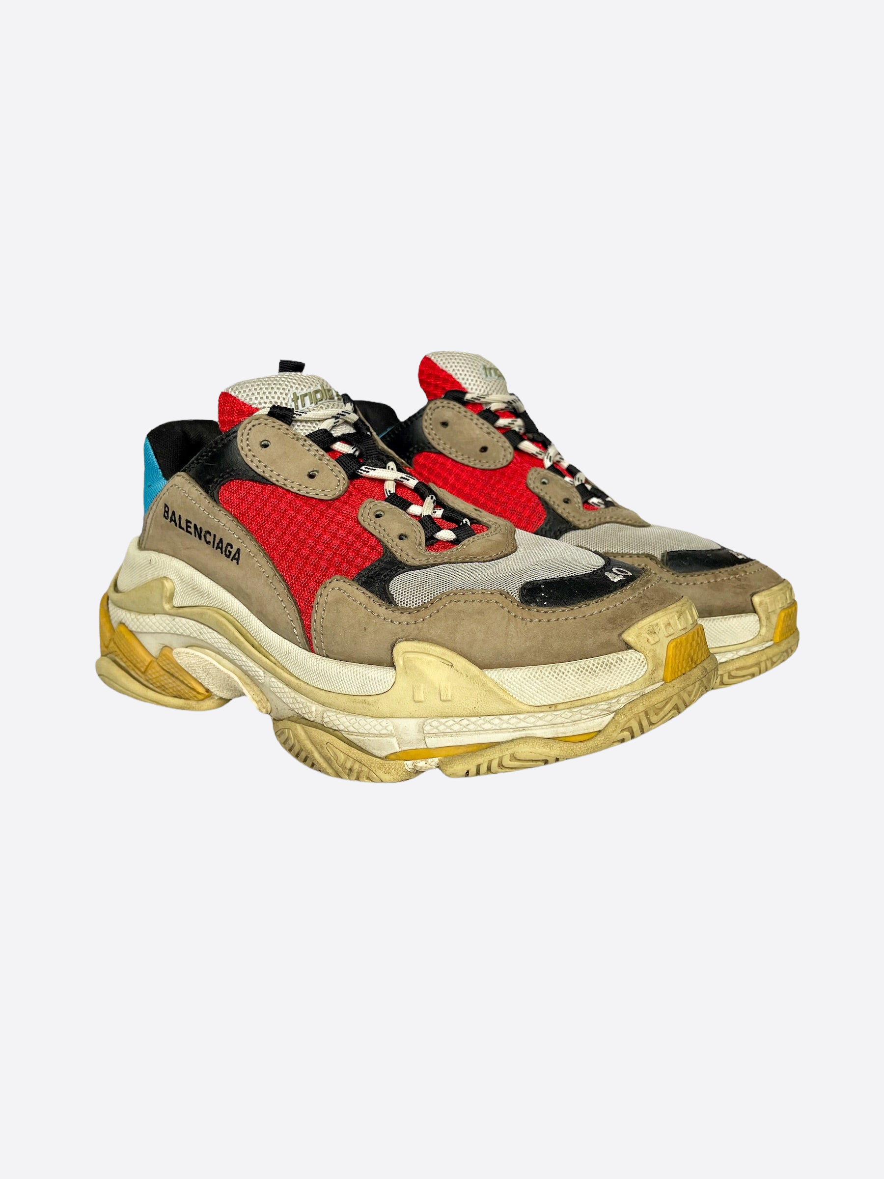 Balenciaga Triple S Oversized Sneakers for Men & Women - Chunky Dad Shoes Fashion Sneakers for Casual Wear, Street Style & Everyday Comfort