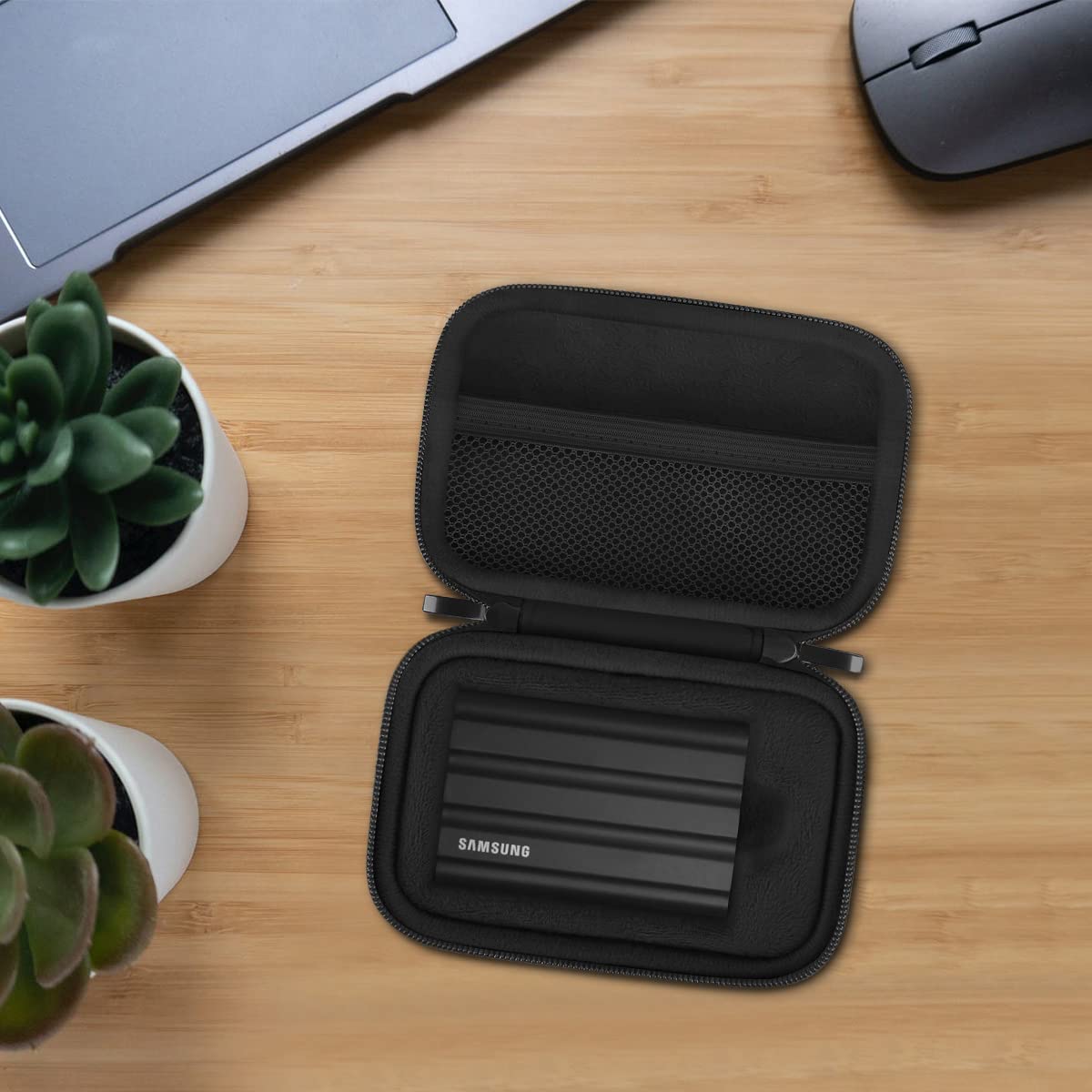 Lacdo Shockproof EVA Hard Carrying Case for Samsung T7 Shield/T7/T7 Touch Portable SSD (500GB/1TB/2TB/4TB) - USB 3.2 External SSD Travel Storage Bag (Black) - Perfect for Business Travel, Data Backup & Outdoor Adventures